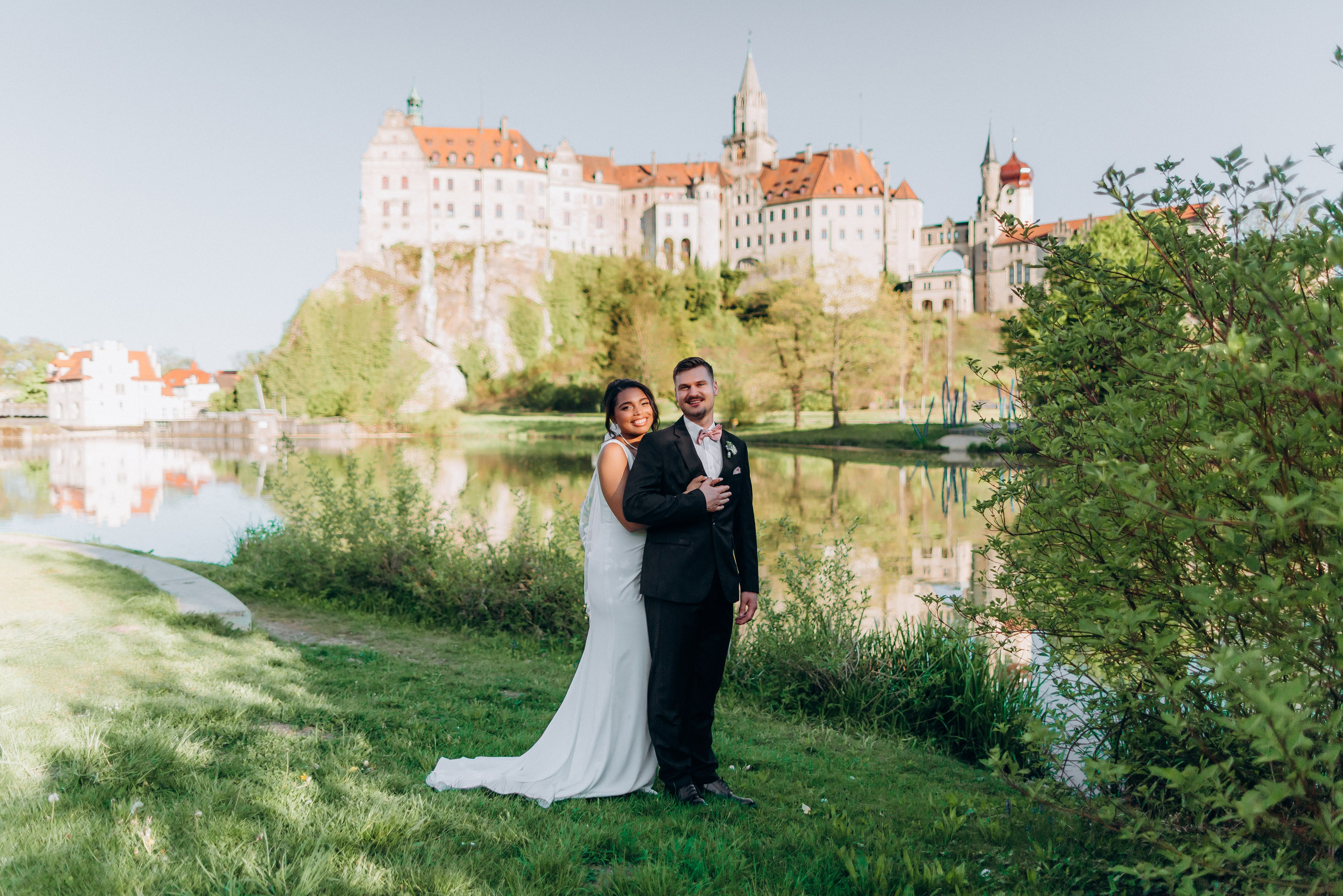 Ruben & Destiny. Wedding and Family Photograph