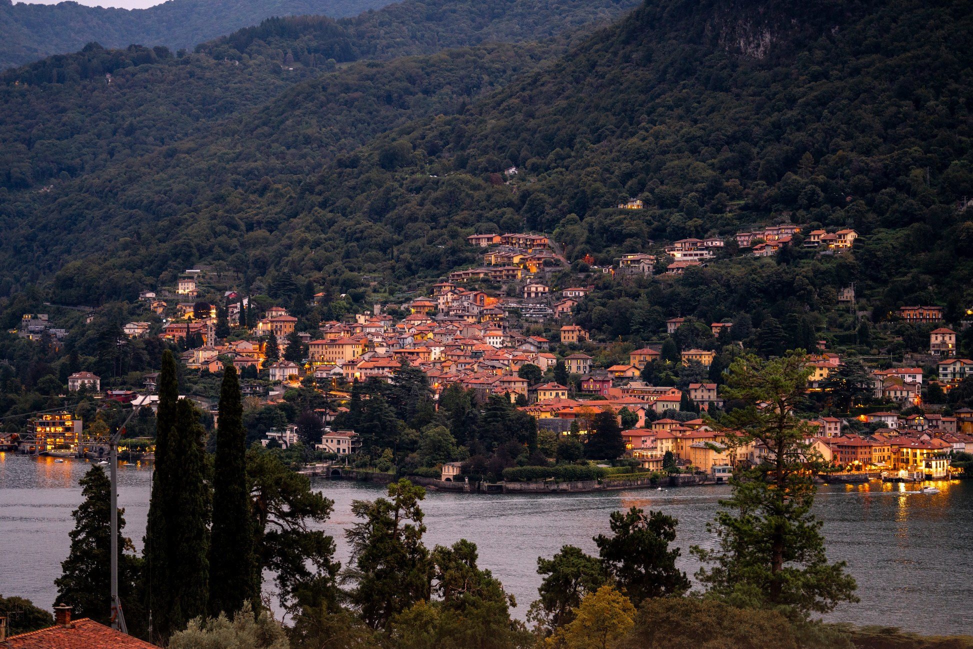 Свадебная фотосессия на озеро Комо с профессиональным фотографом