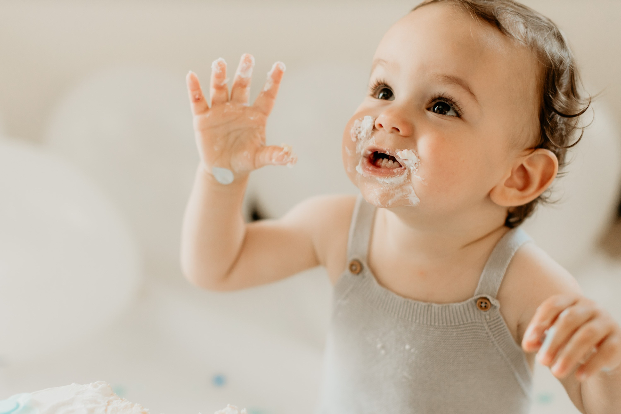 Cake Smash Session. Family and children photographer in Belgrade Milja Ciric