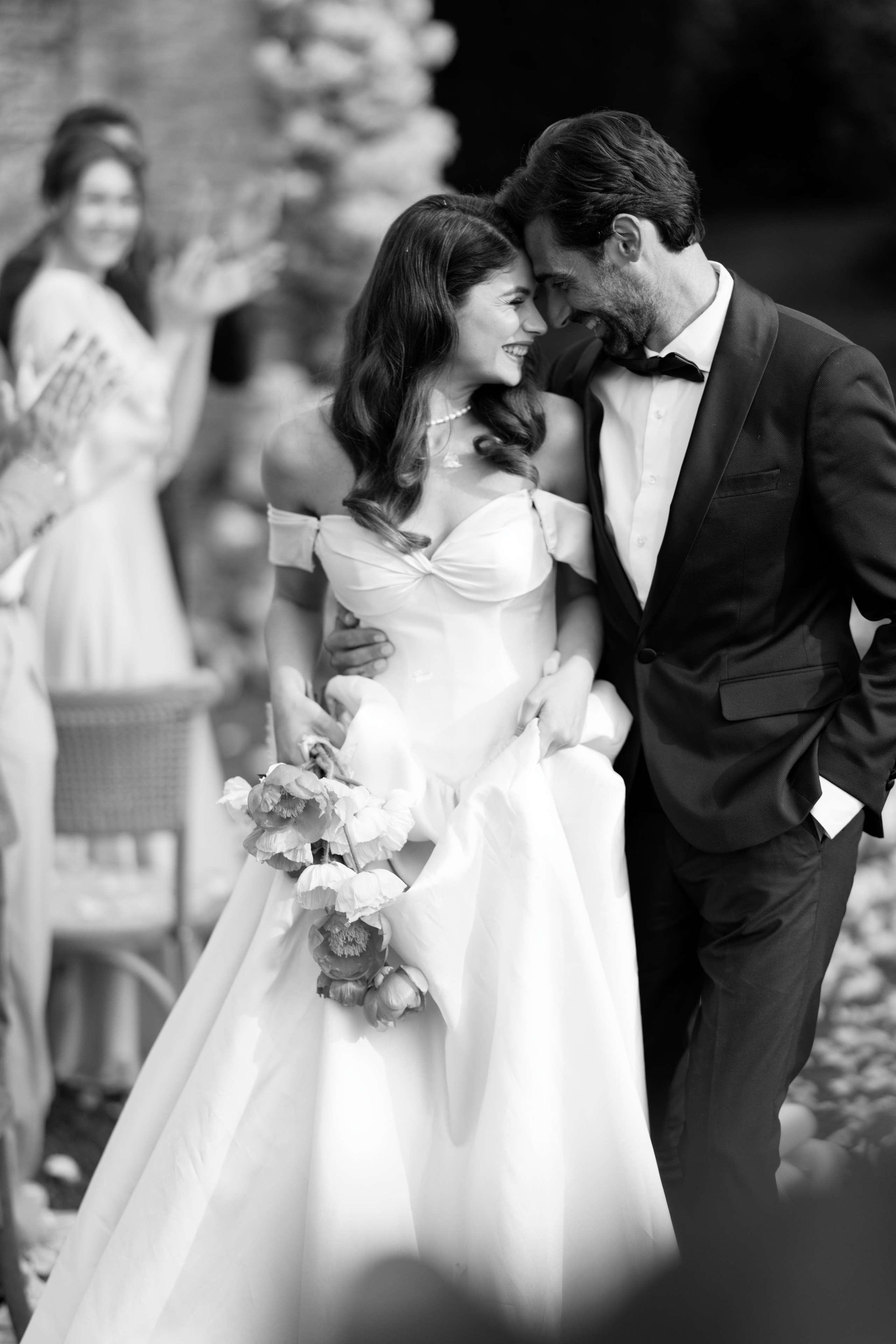 Wedding editorial at Villa di Geggiano, Tuscany, Italy