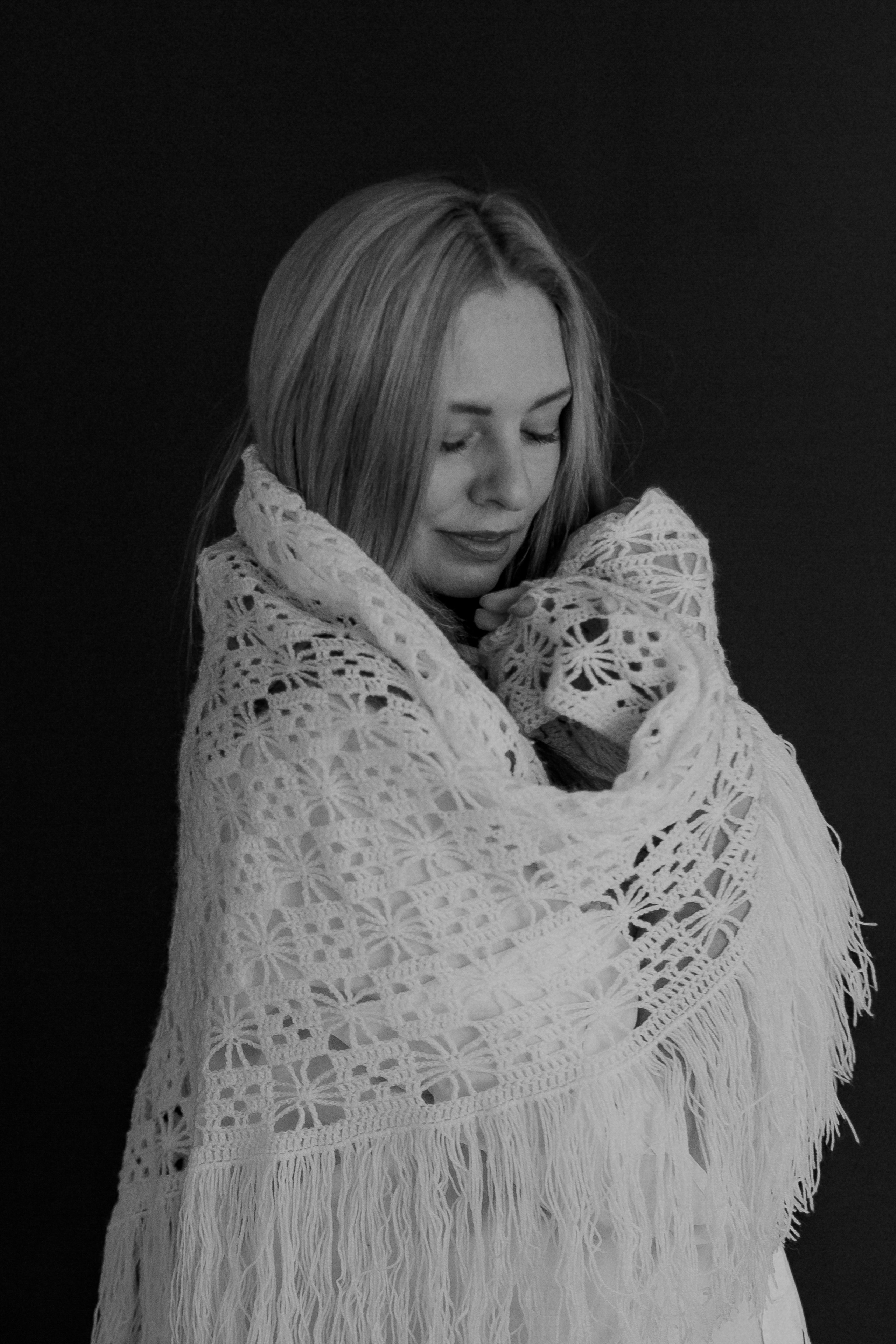 A black and white story. Iryna Zhyvora | Photographer | Stockholm