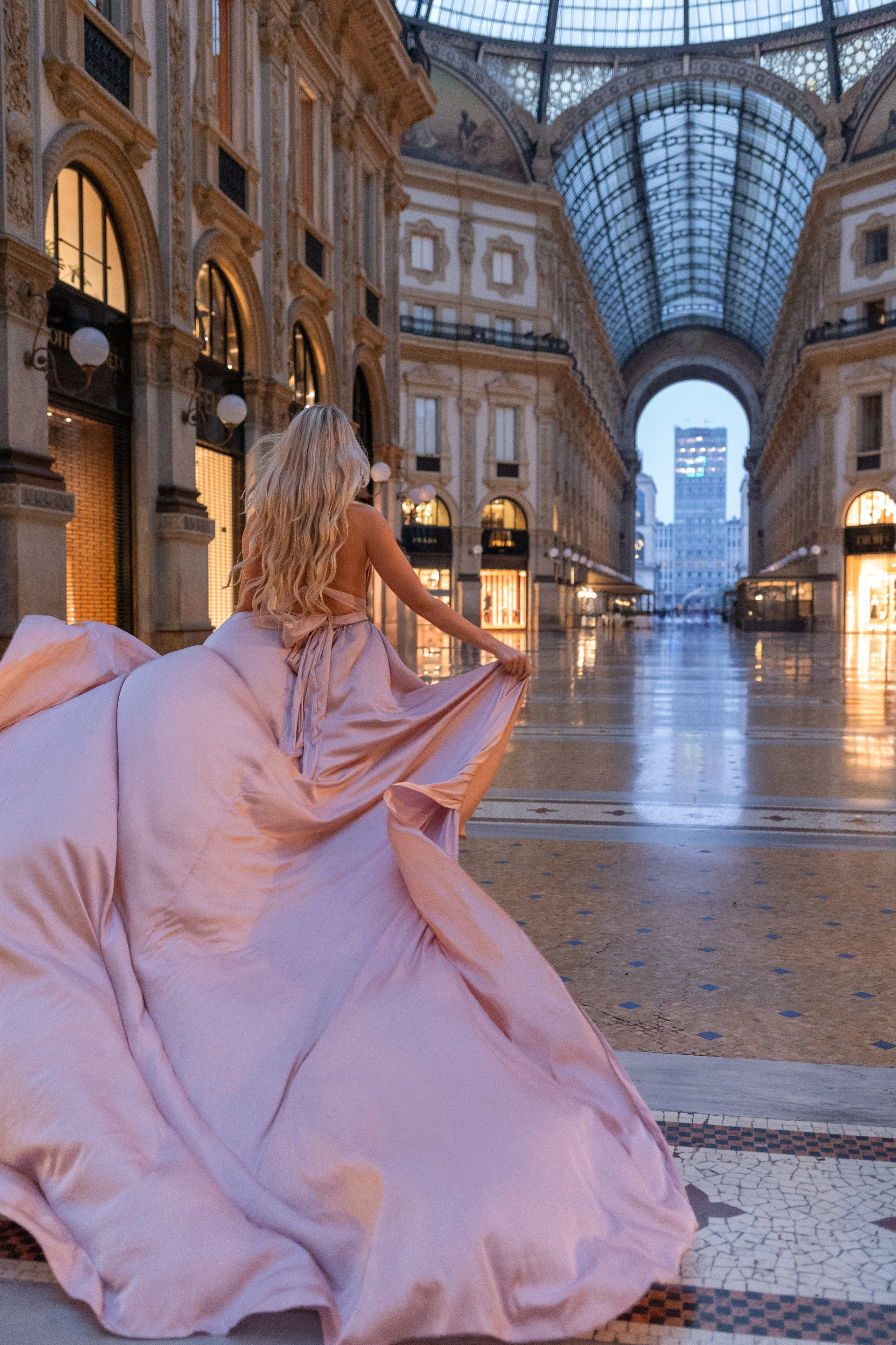 Ambra. Photographer in Milan |Mila Pro Photo