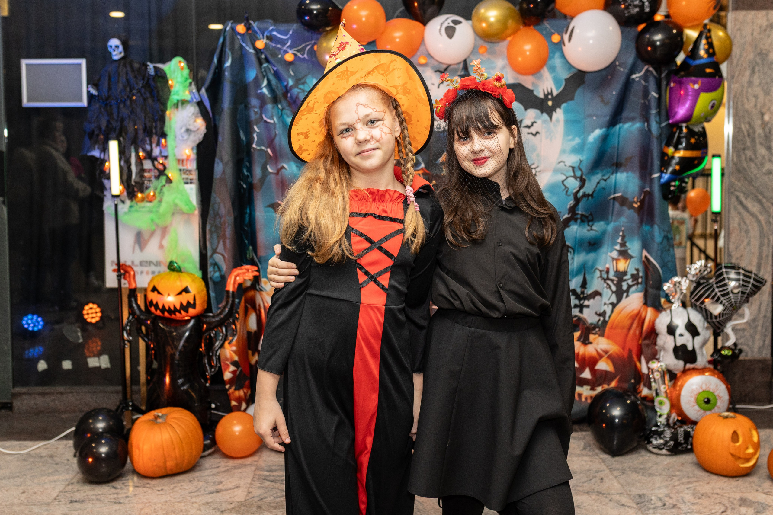 Leo dance studio Helloween 2025. Семейный и детский фотограф в Варшаве Мила Бобровская