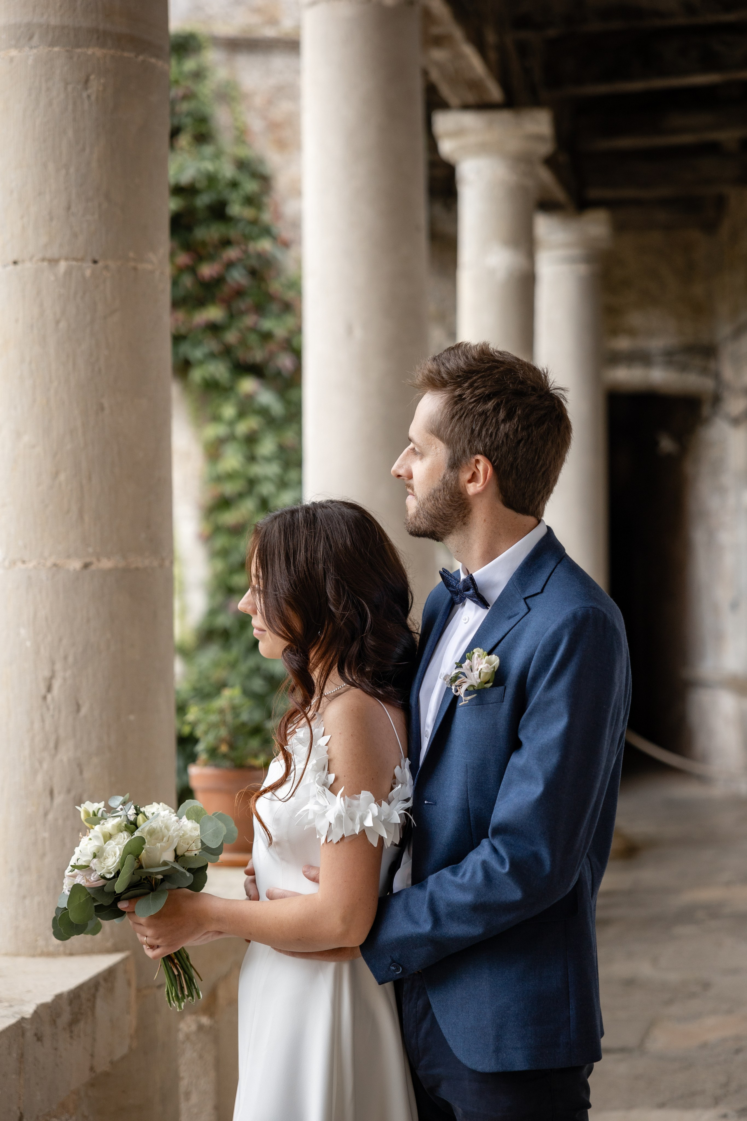 Mariage au château français. Elopement au Château de Cénevières. Eugénie Smirnova — Photographe à Toulouse et dans le Sud-Ouest