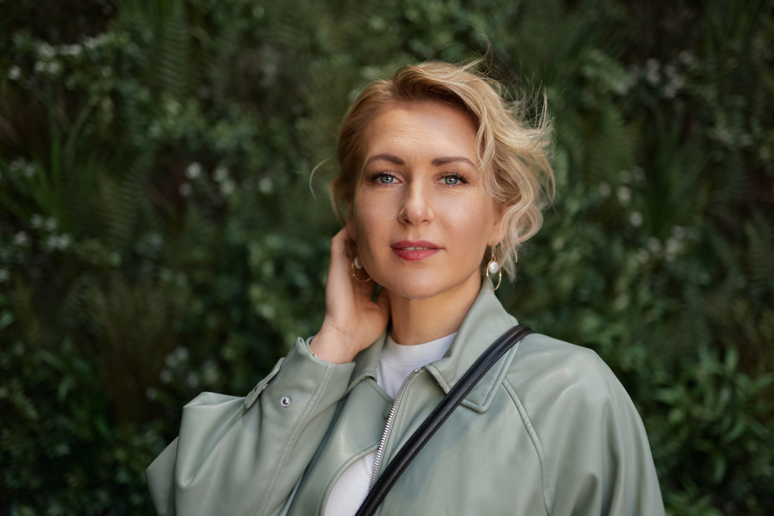 PERSONAL BREND INTERIOR DESIGNER. Professional garden design and photography services in London