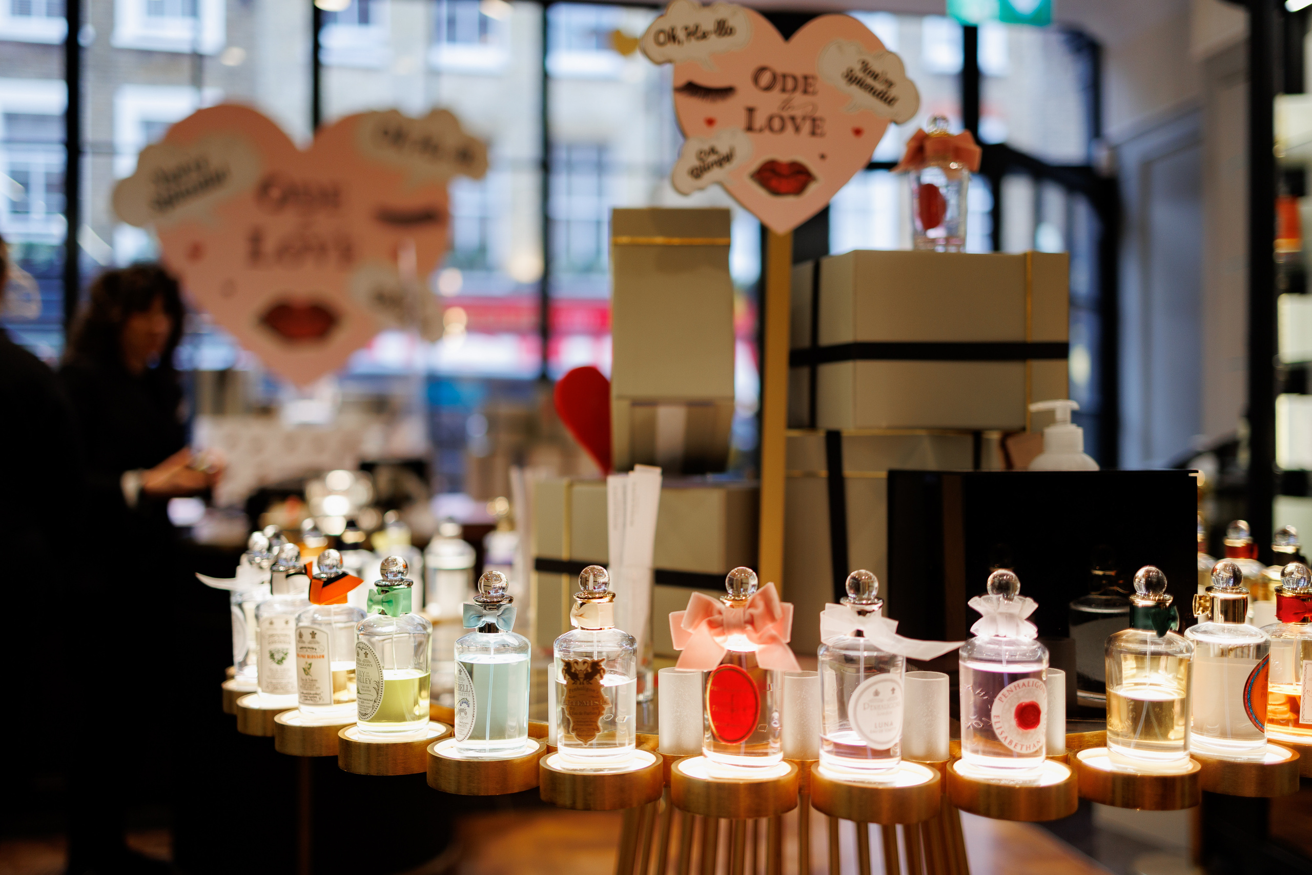 CONTENT PHOTOGRAPHY PERFUME TOUR. Professional garden design and photography services in London