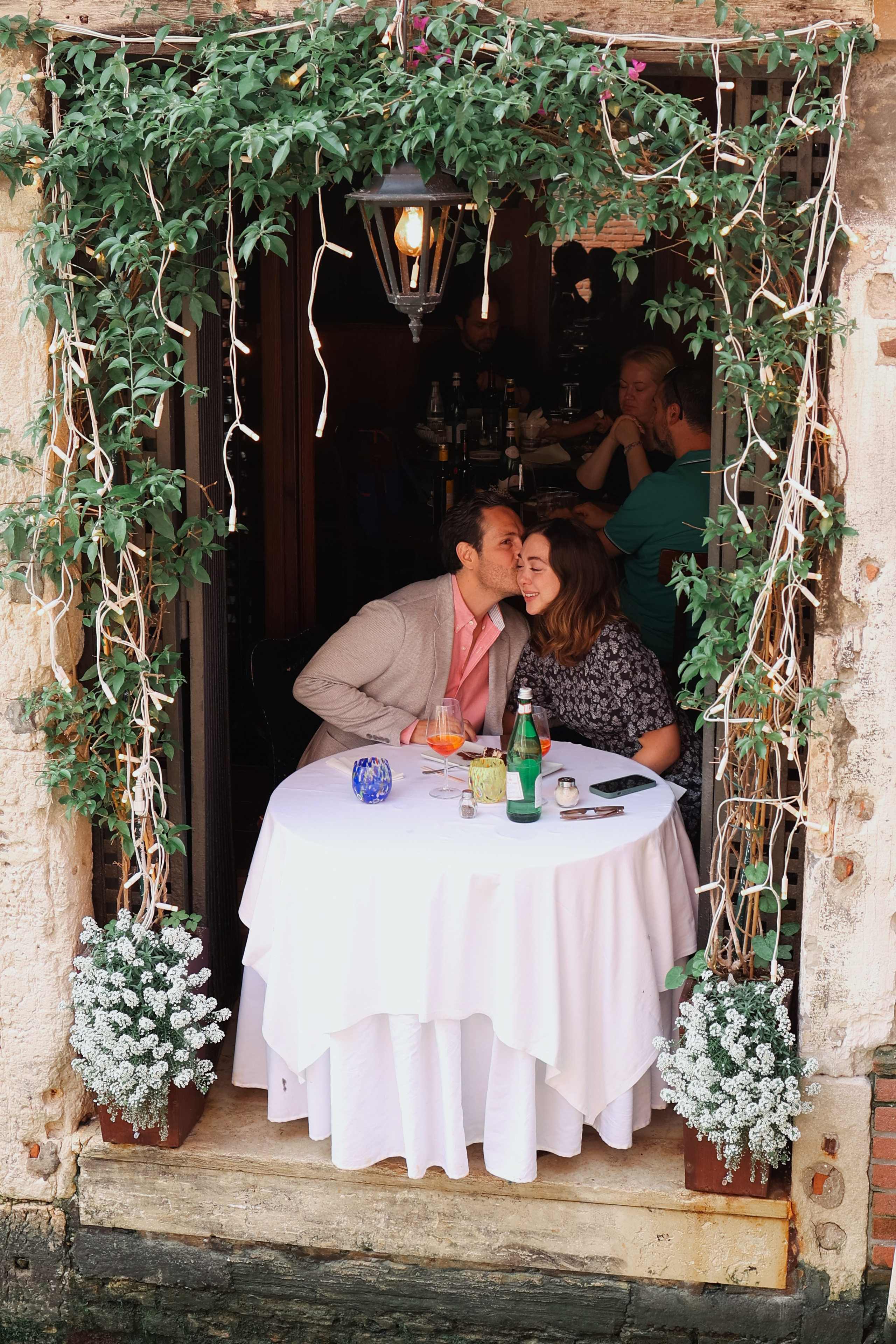 Surprise proposal at Barbacani restaurant