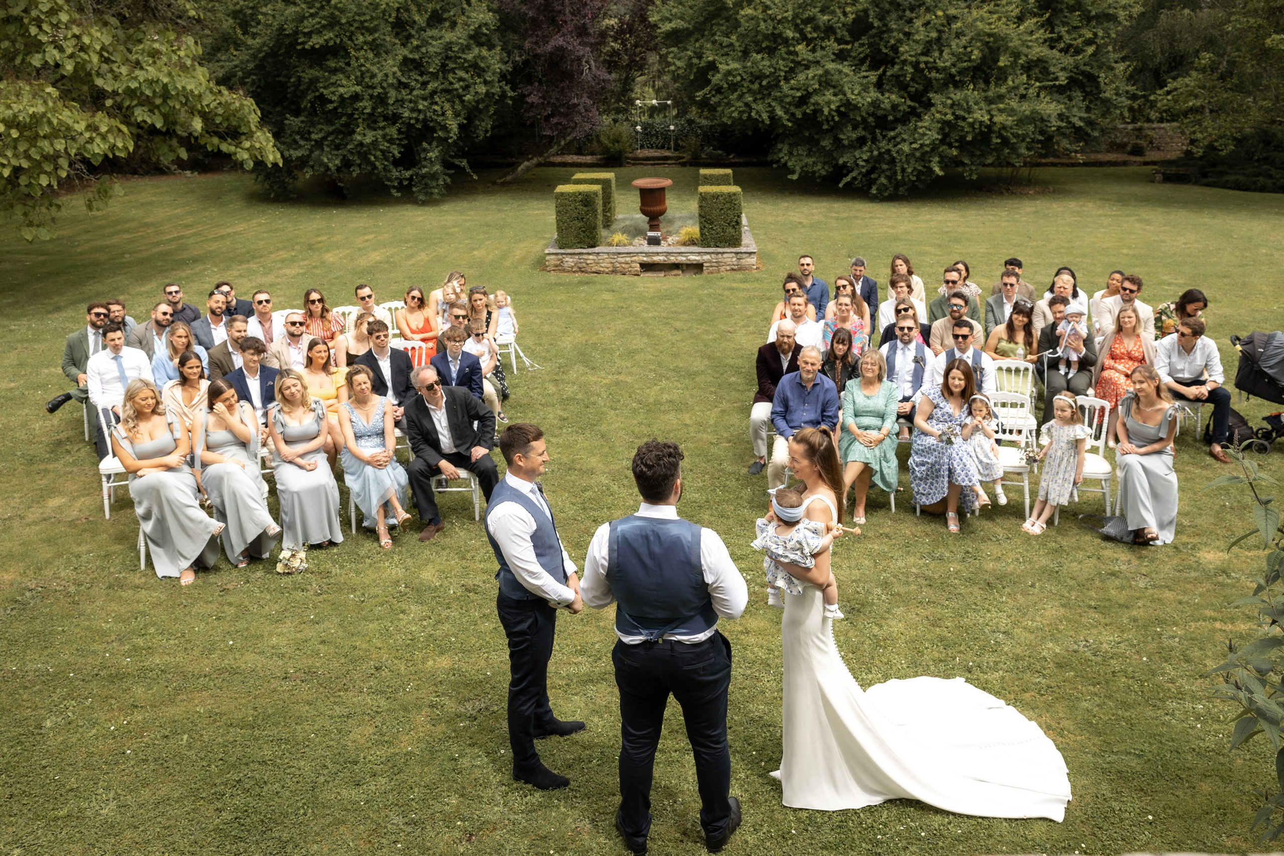 Olivia & Robbie. Wedding in South West of France at Chateau de la Borderie. Benest. Eugenie Smirnova — wedding, corporate and lifestyle photographer in Toulouse and Southwest France