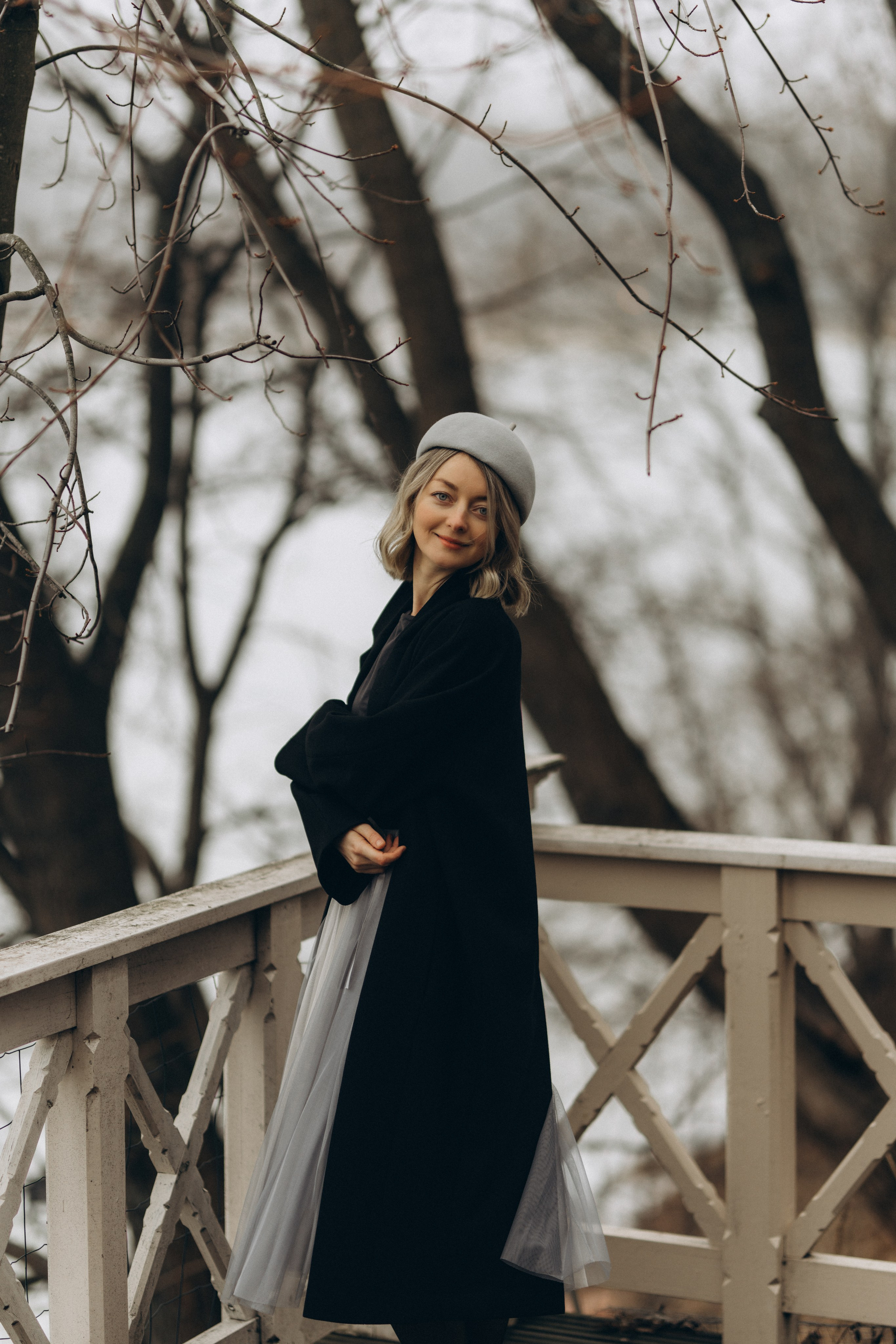 Woman phoshoot. Wedding and portrait photographer in Helsinki Vickan O