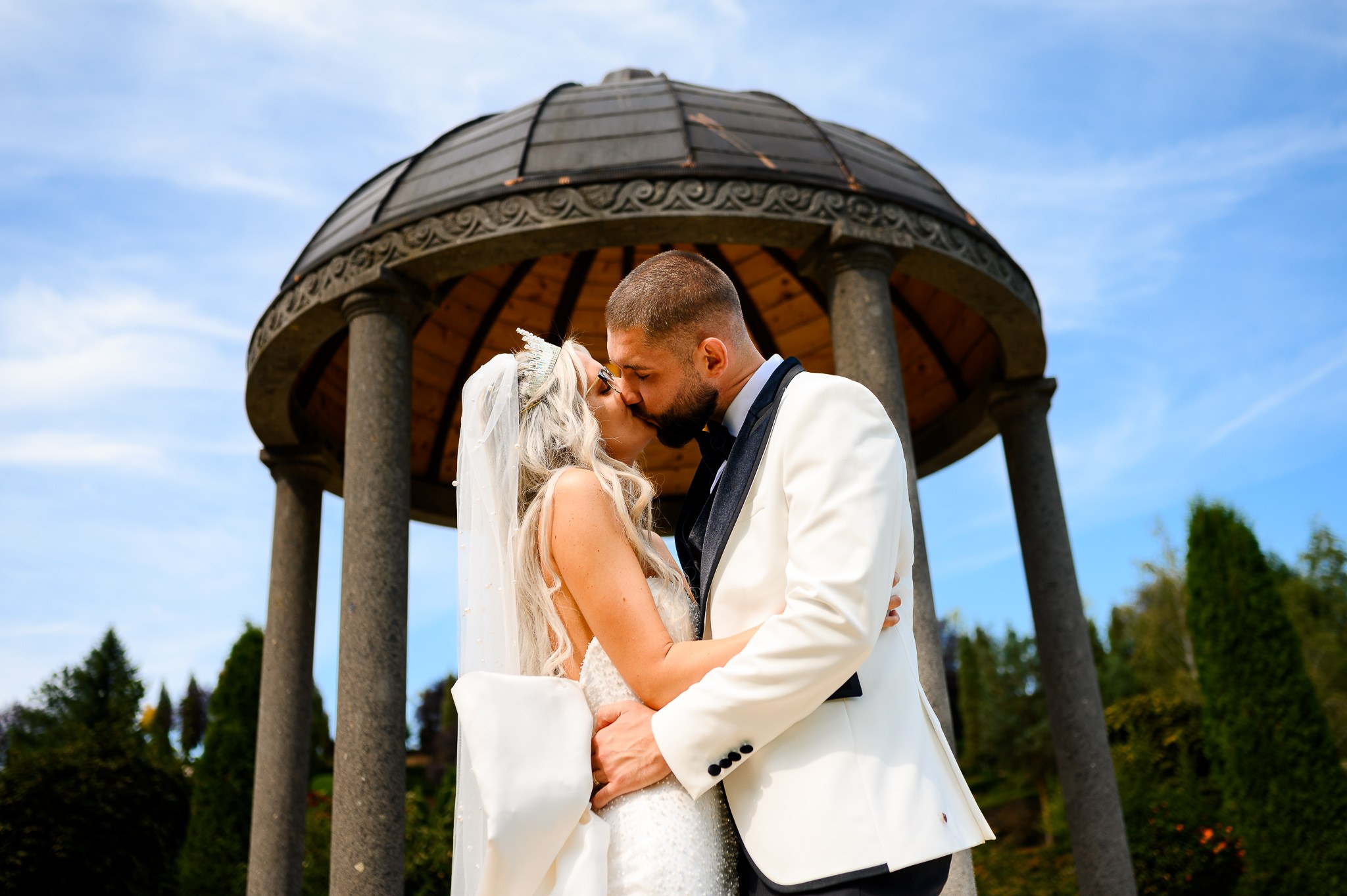 Corina & Paul. Mugurel Olteanu Fotograf