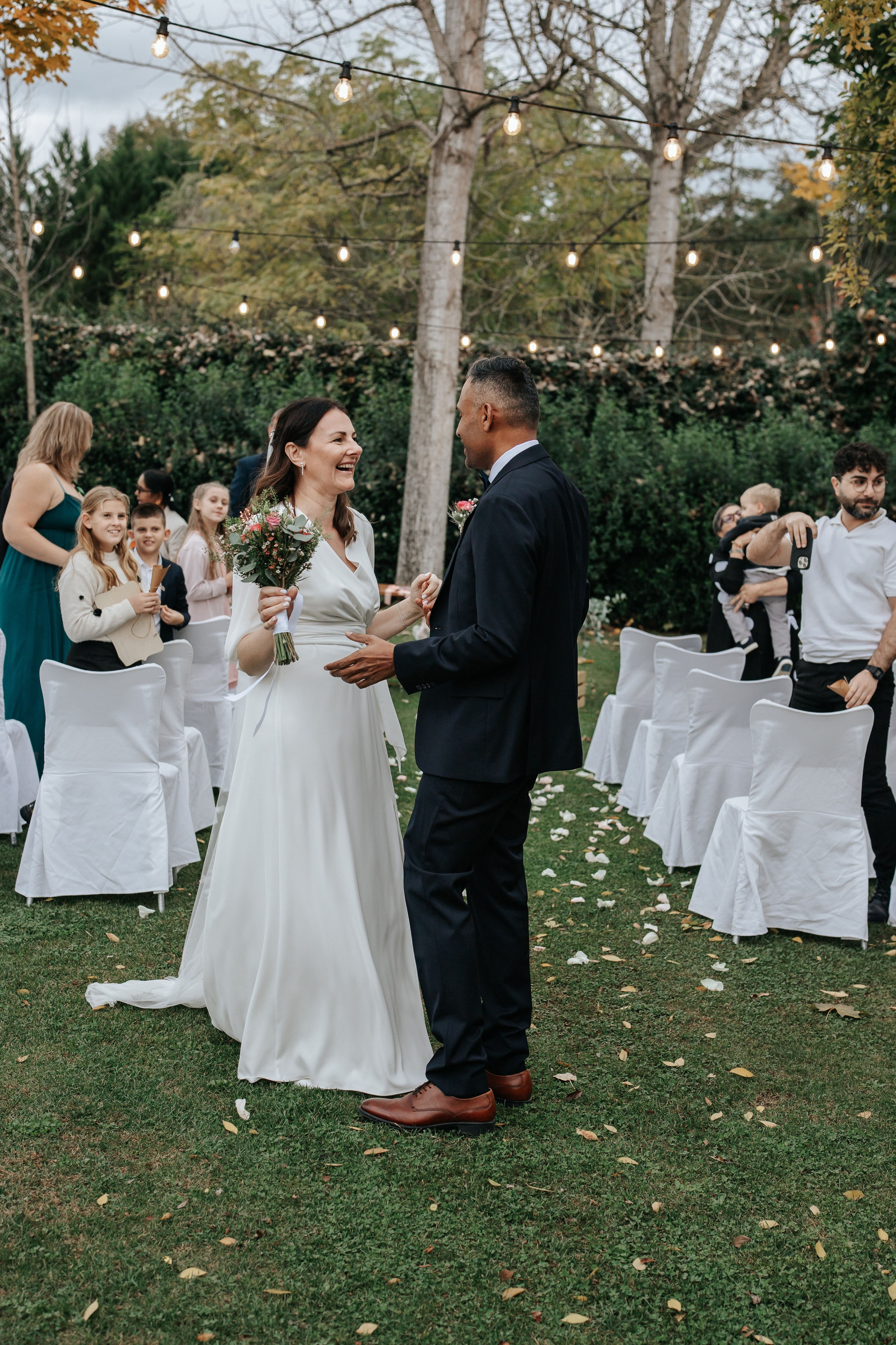 Aurelia+Anand, 02.11.2025, Olot. Fotógrafa de bodas en Cataluña