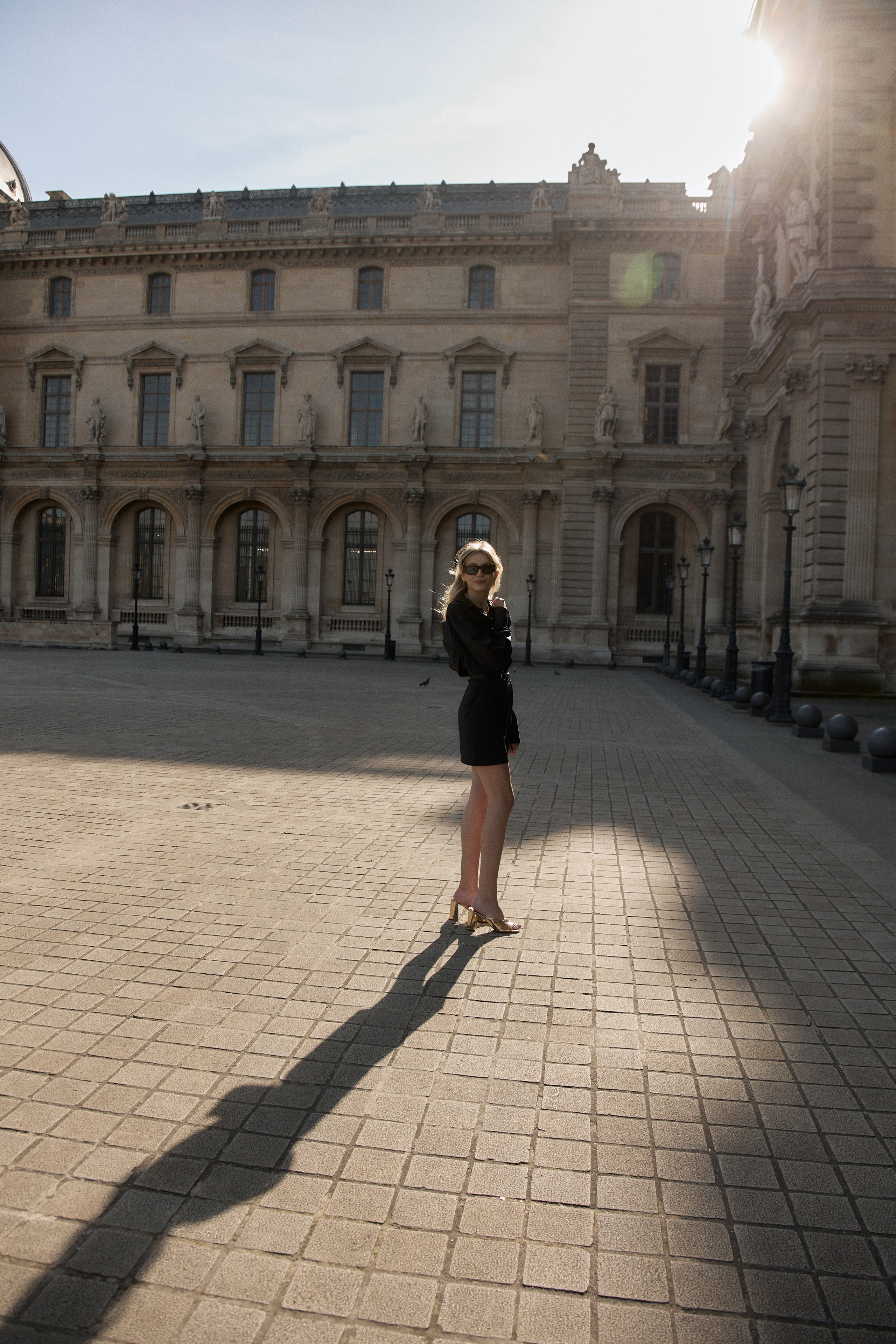 Victoria. Photographer in Paris