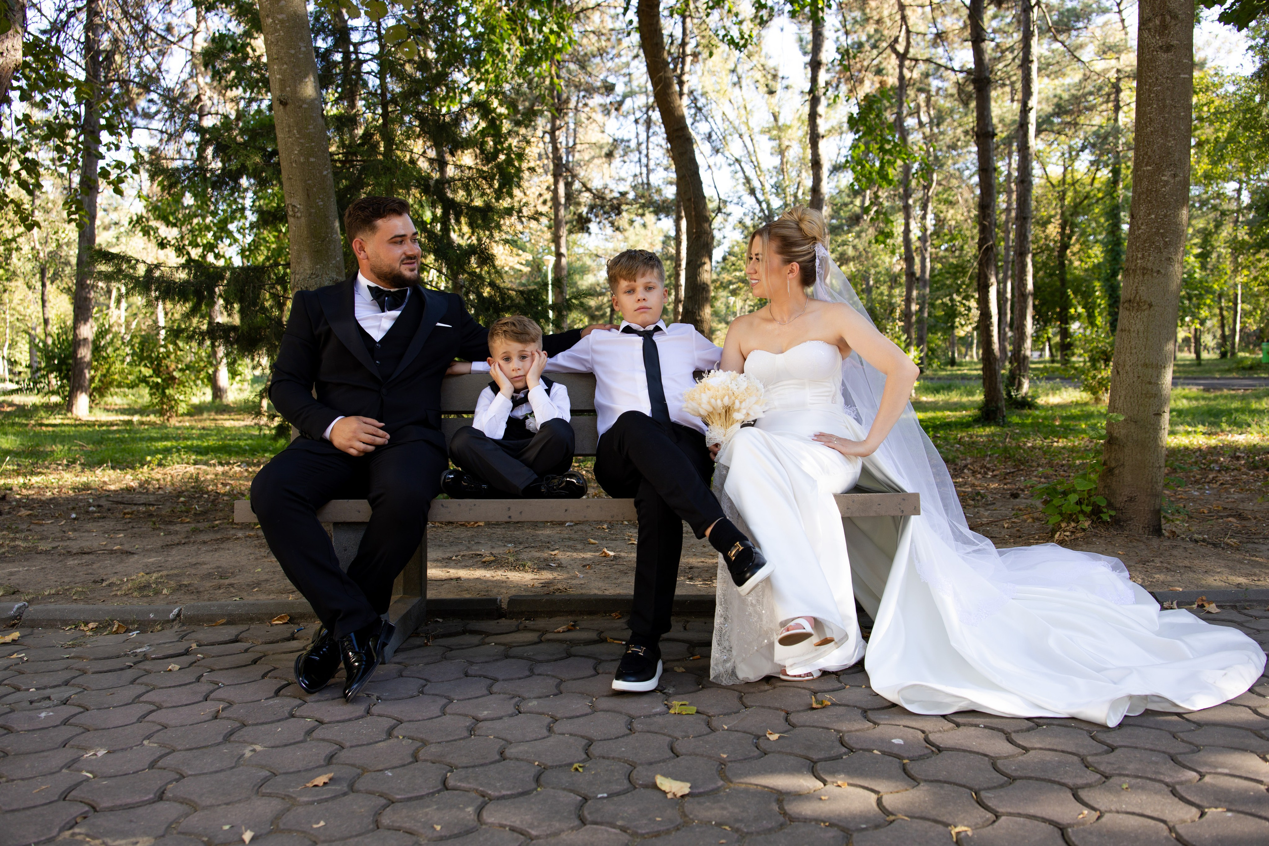 Flori & Madalin. Fotograf de nunta — Ionut Belea dar si evenimente corporate din Romania