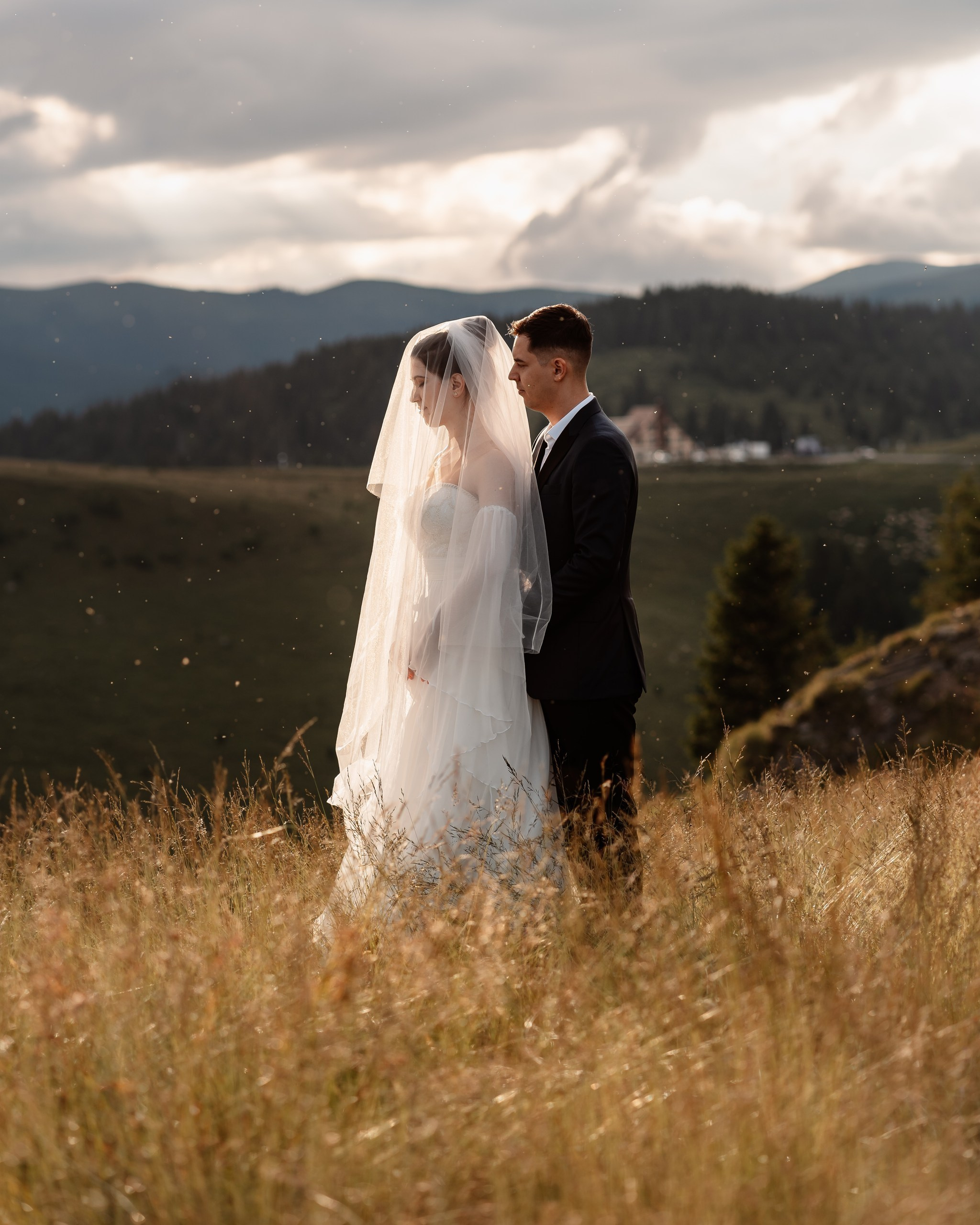 Trash the Dress la Lacul Bolboci  | Mihai Popa Fotograf. Fotograf Nuntă & Botez București - Mihai Popa | Dincolo de oameni, imortalizez emoții!
