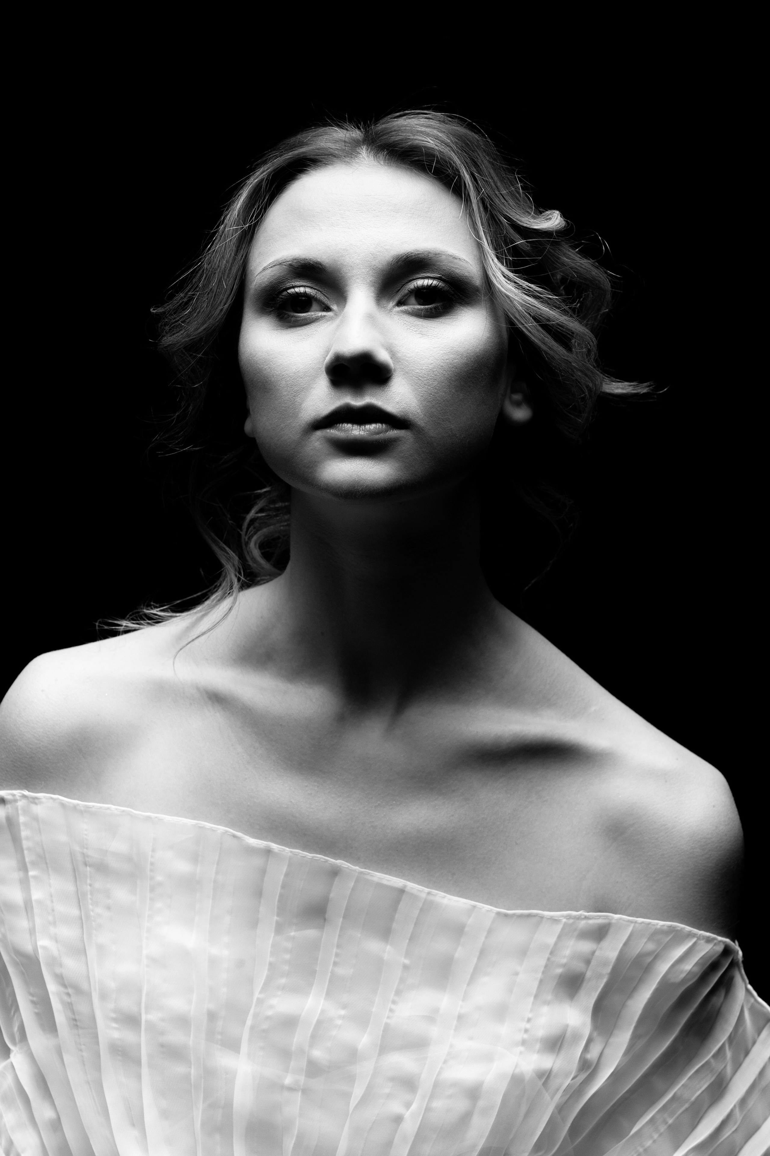 Portretna fotografija. Fotografinja in videografinja Mariia Bortiakova iz Slovenije: fotografiranje dogodkov, portretov in snemanje videov po vsej Sloveniji