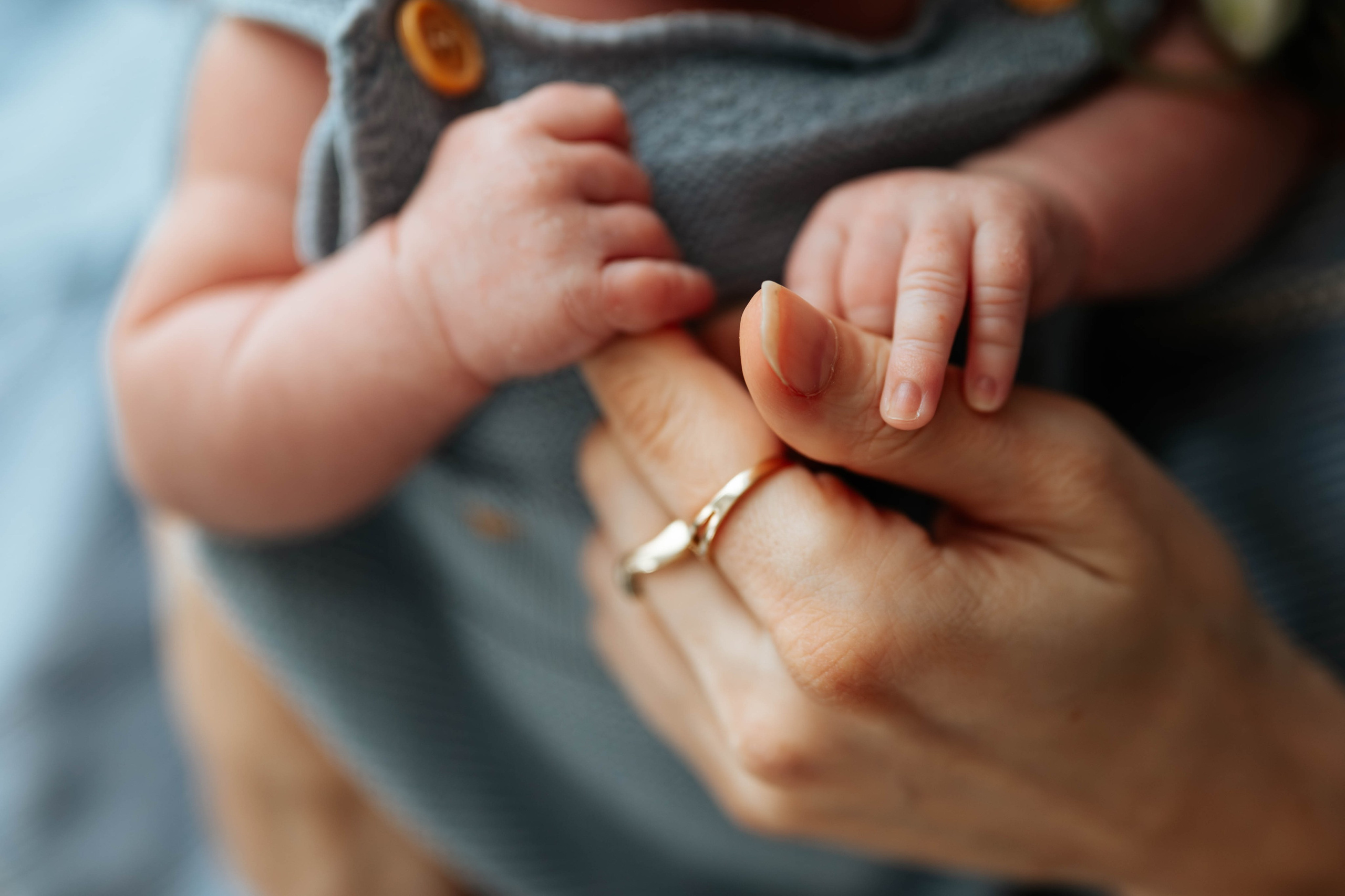 FOTOGRAFISANJE BEBA KOD KUĆE. Dečiji i porodični fotograf