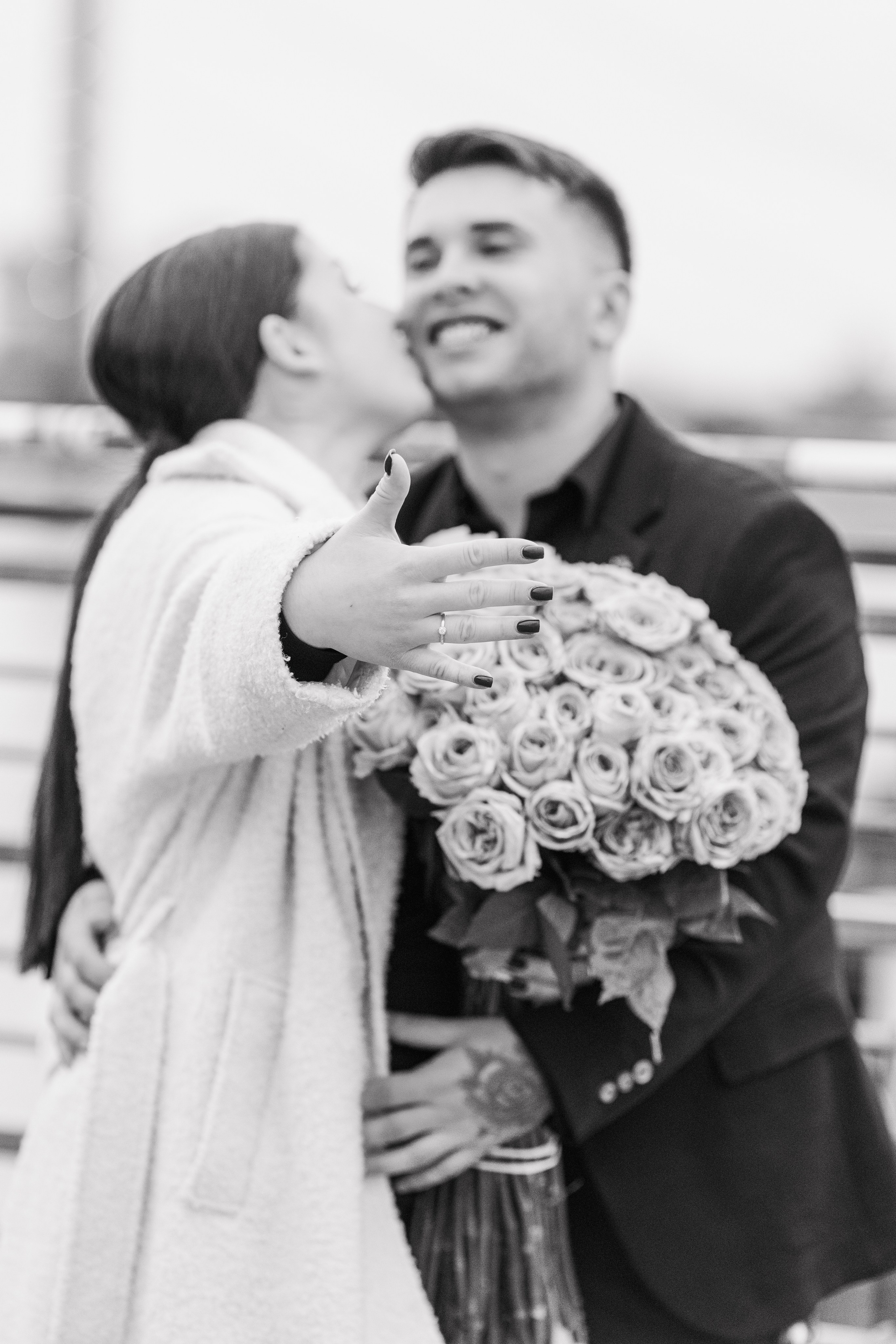 She said 'Yes'. Dienstleistungen