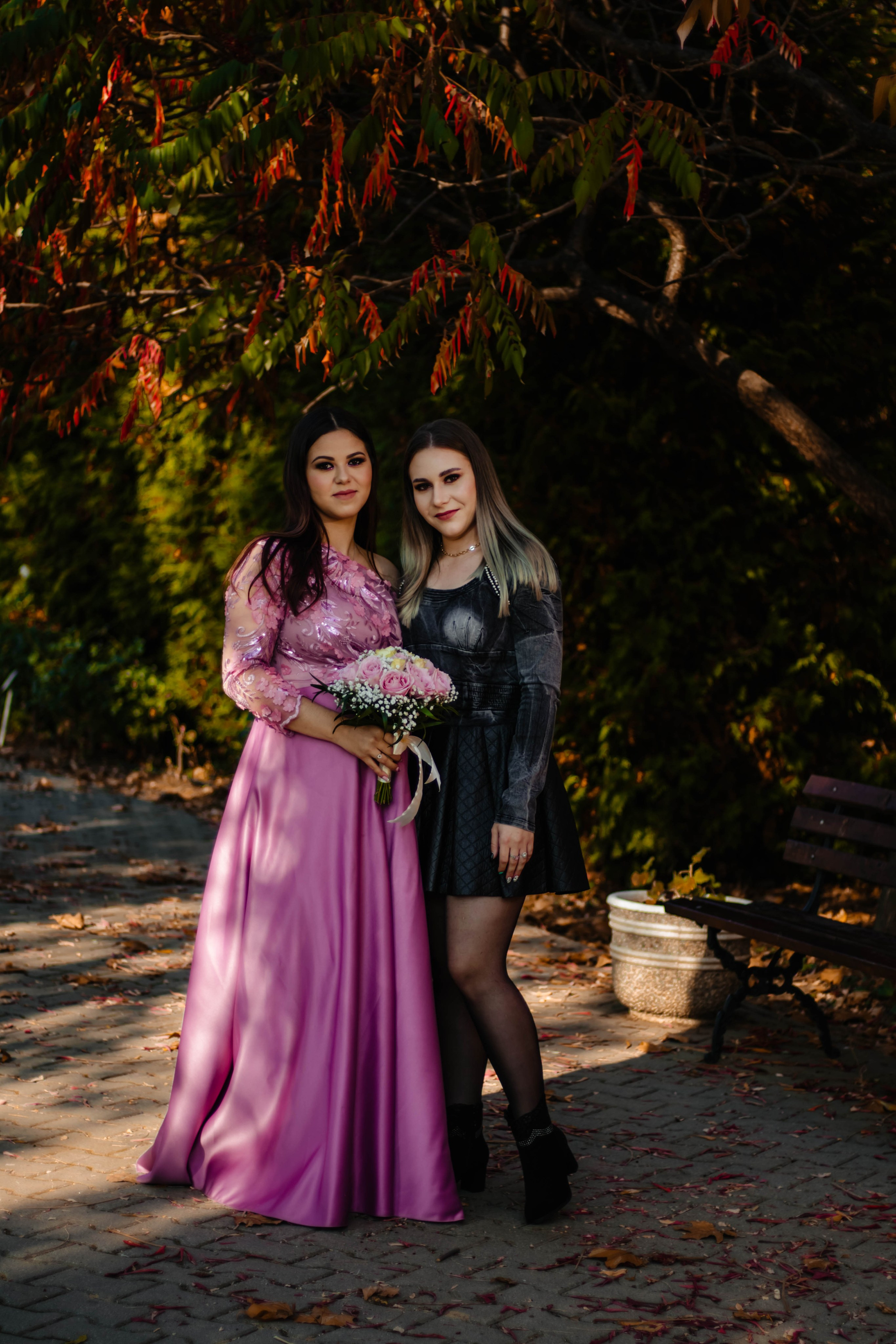 Nicoleta & Florin. Fotograf si videograf — evenimente si studio