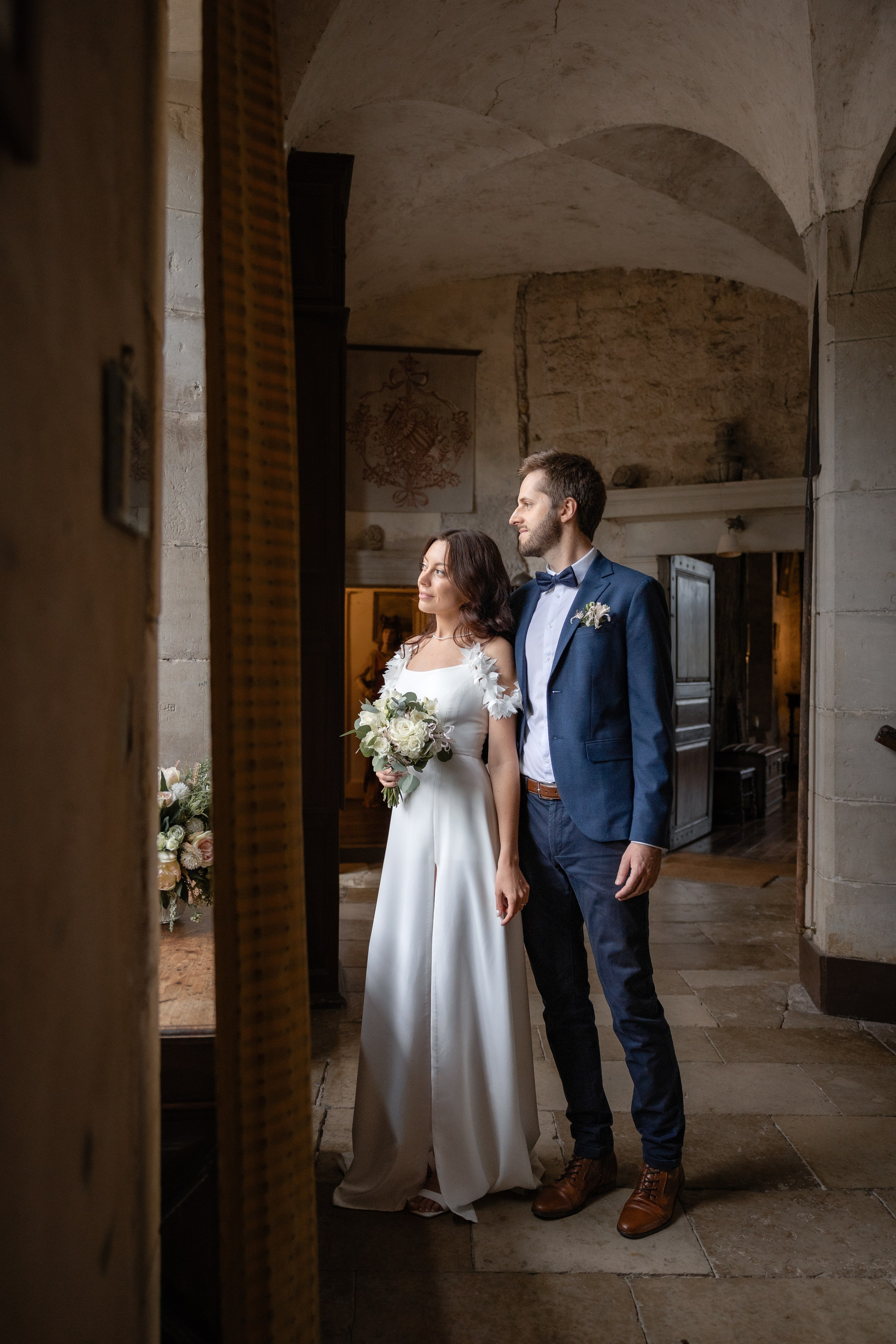 Mariage au château français. Elopement au Château de Cénevières. Eugénie Smirnova — Photographe à Toulouse et dans le Sud-Ouest