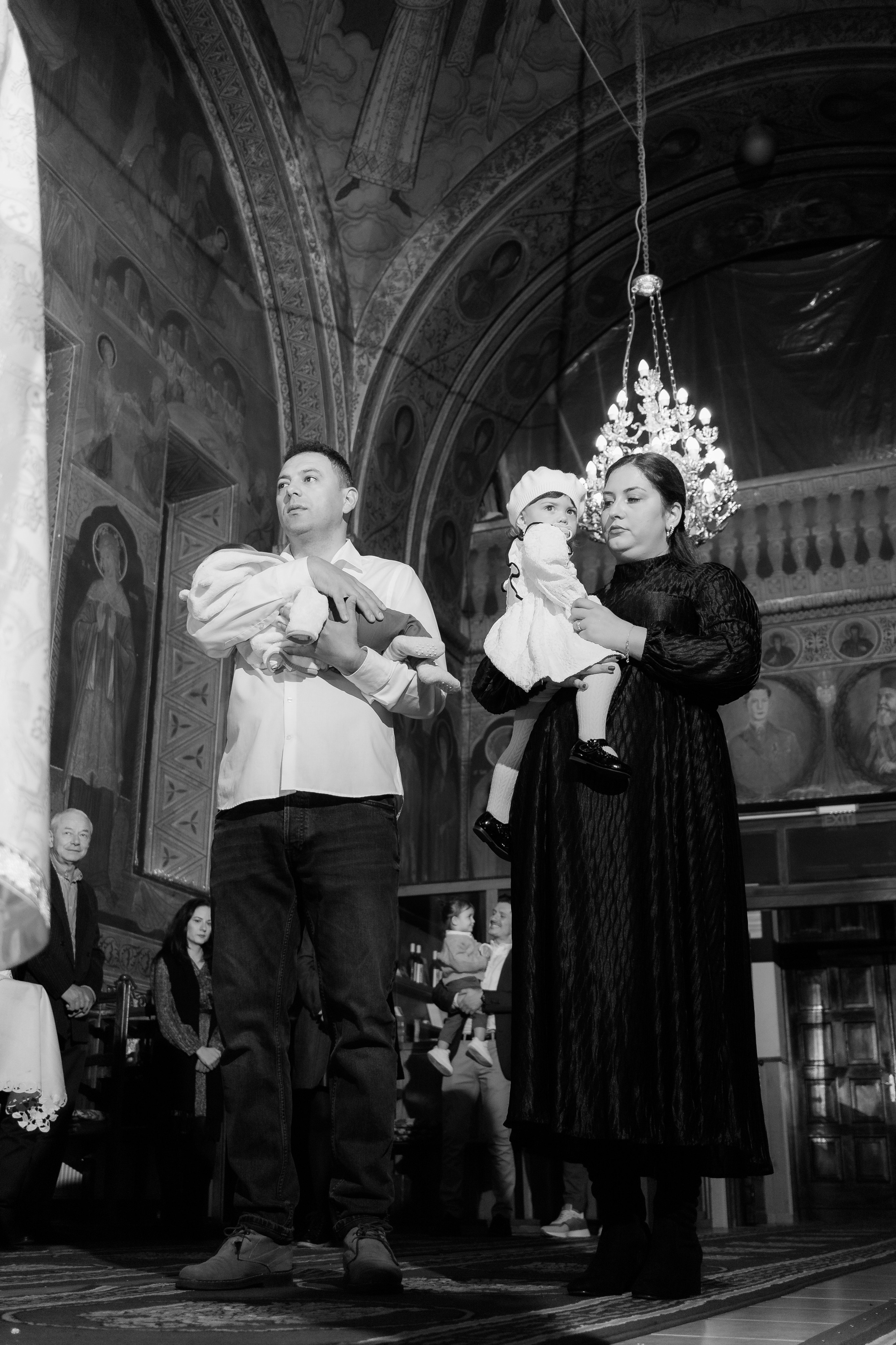 Razvan. Fotograf si videograf — evenimente si studio