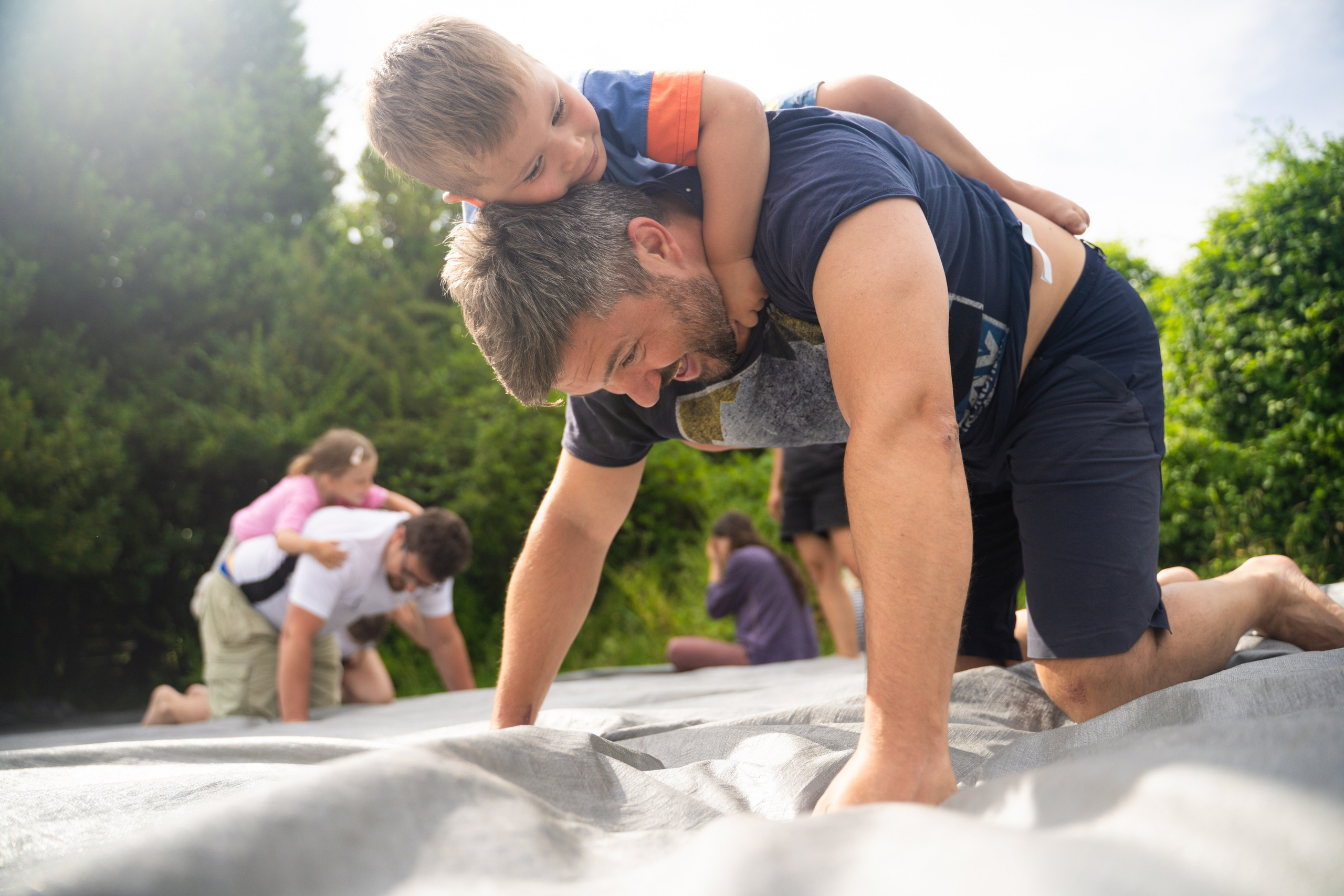 Детская игровая контактная импровизация. Семейные лагеря в Европе с Ниной Янечковой и Ириной Зиновьевой