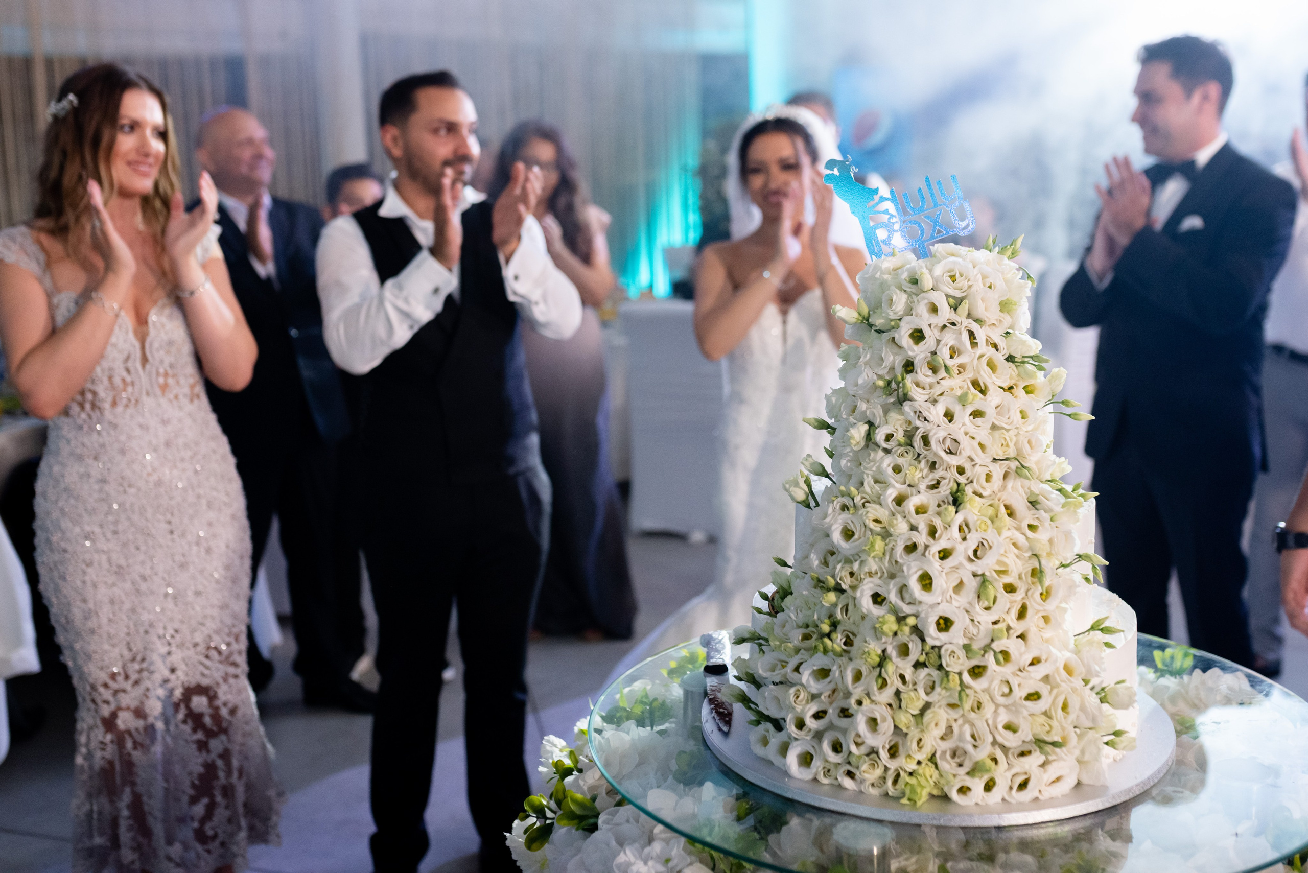 Roxana & Iulian. Acasă