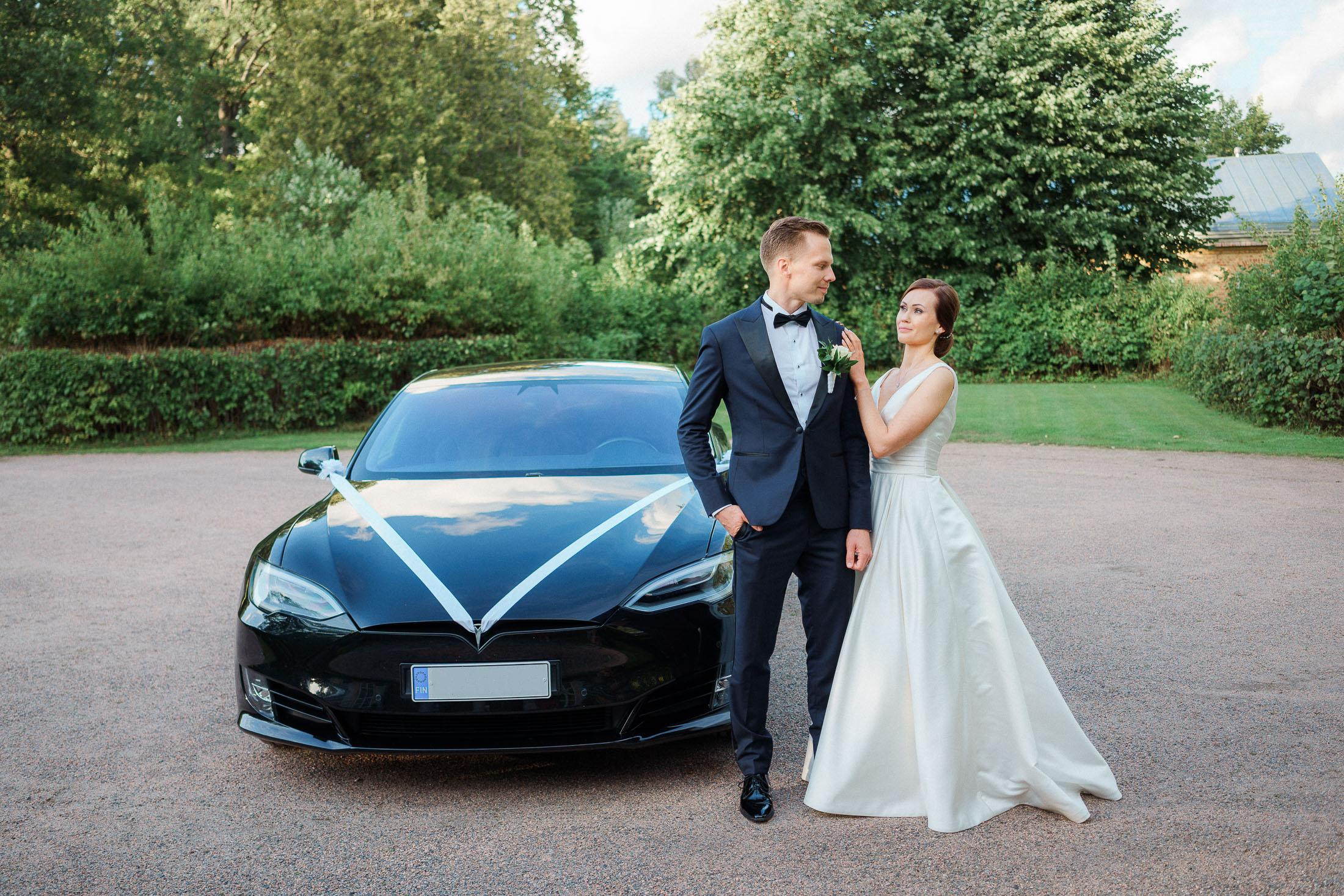 J&S, Hääkuvaaja Helsinki|kesähäät Espoon kartanossa