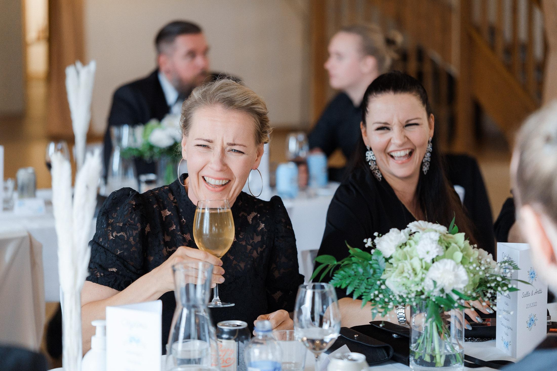 Salla&Antti, hääkuvaus Martin kirkko ja Juhlakartano Kappelinranta