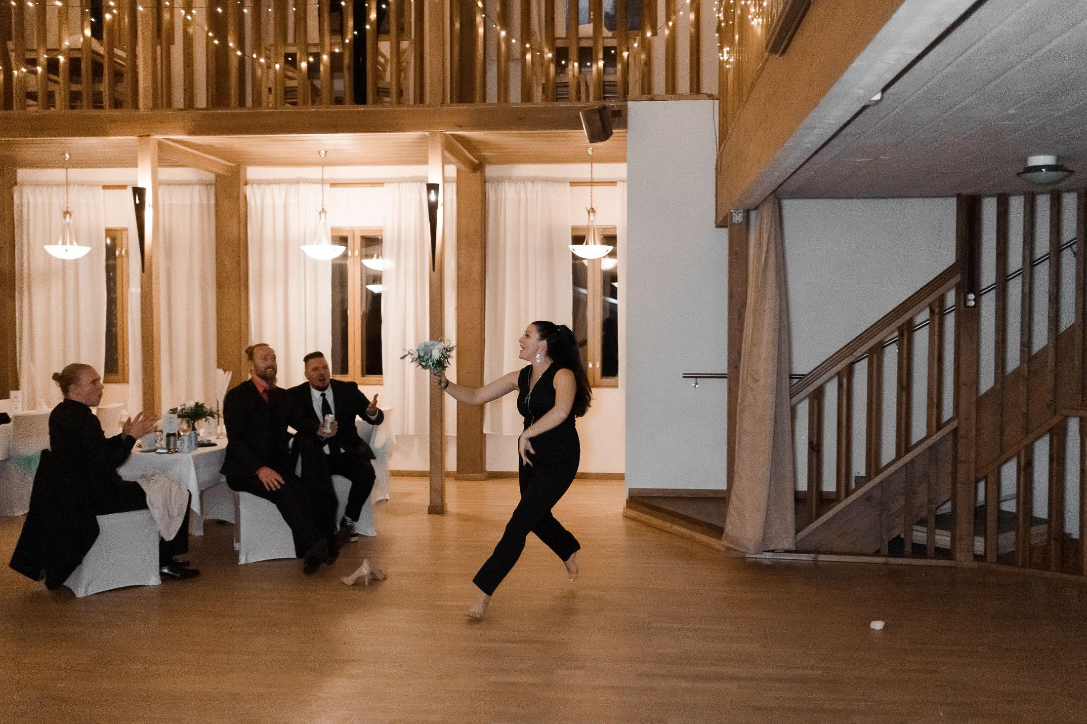 Salla&Antti, hääkuvaus Martin kirkko ja Juhlakartano Kappelinranta