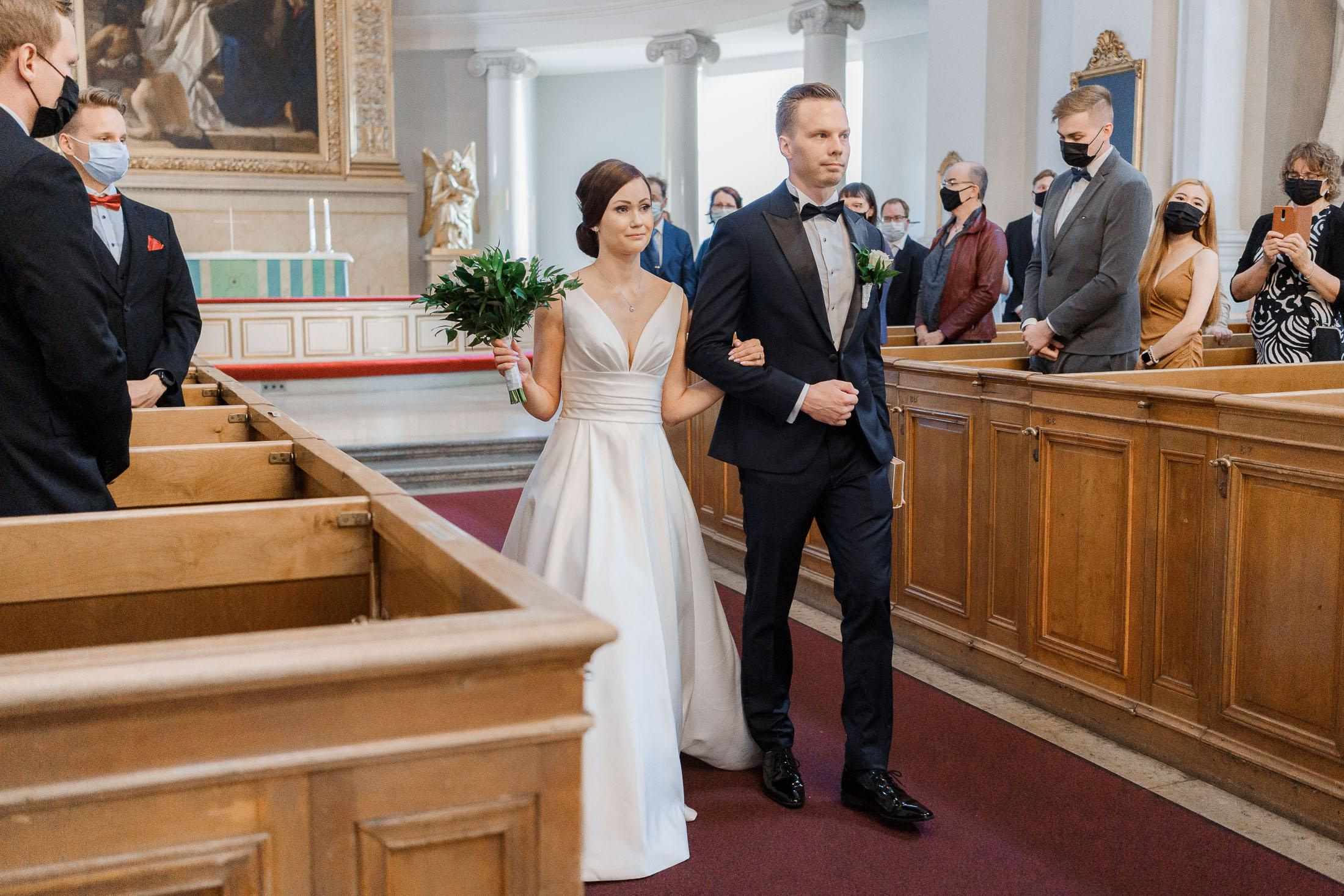 J&S, Hääkuvaaja Helsinki|kesähäät Espoon kartanossa