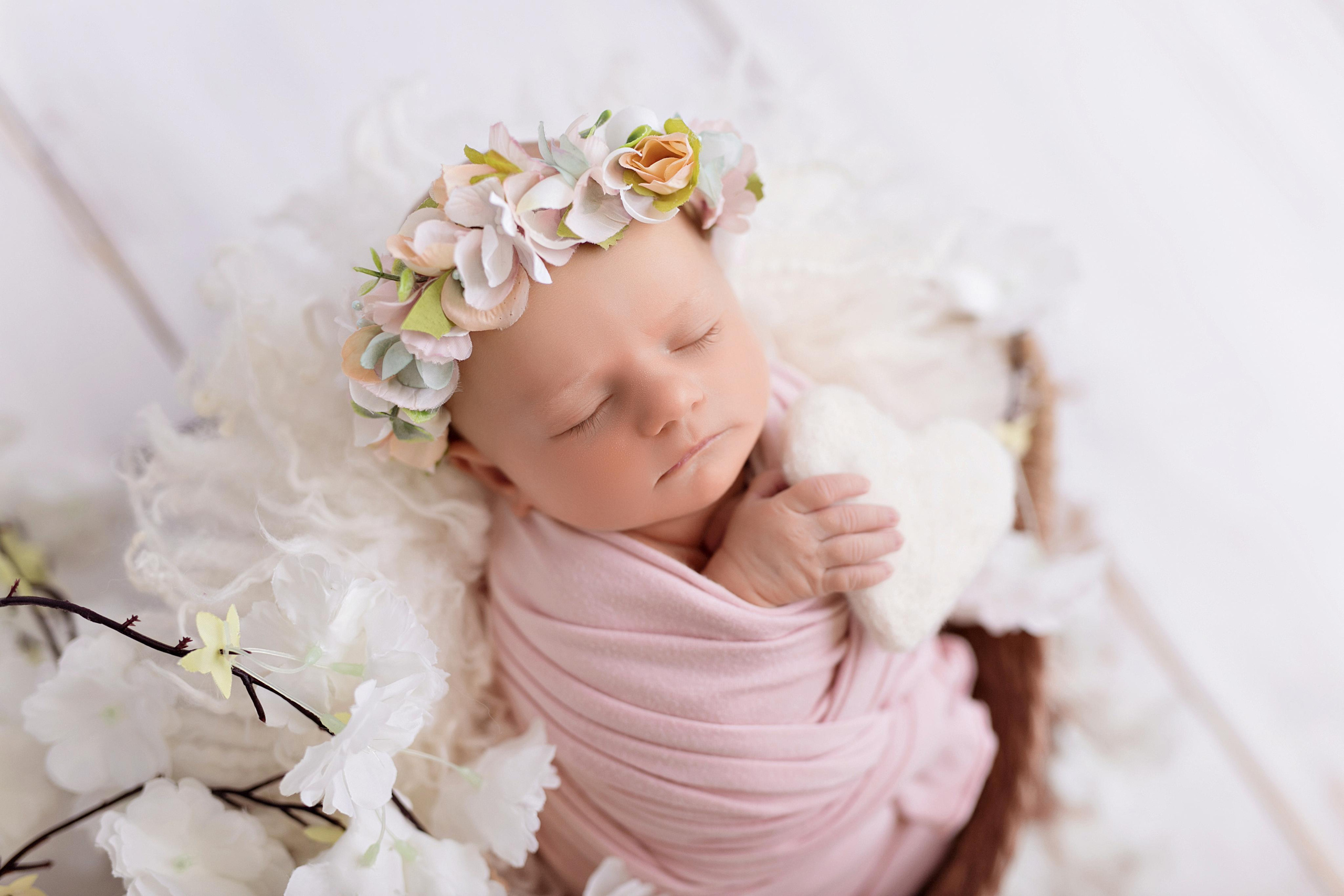 Neugeborene. Neugeborenen & Babyfotografie Marina Buch in Wickede Ruhr NRW