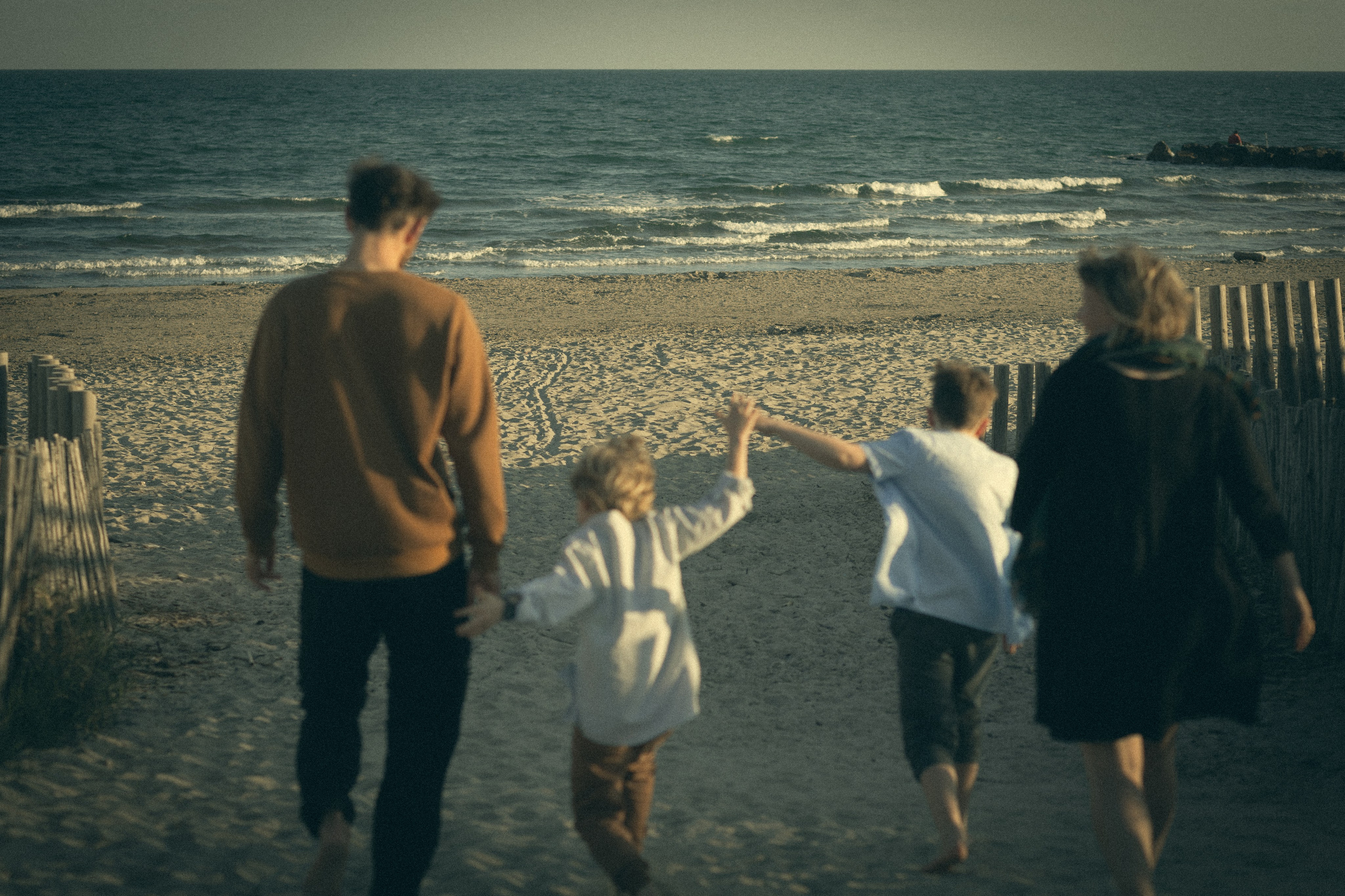 Memories. Histoires d’amour, séances photos de famille et de mariage en France