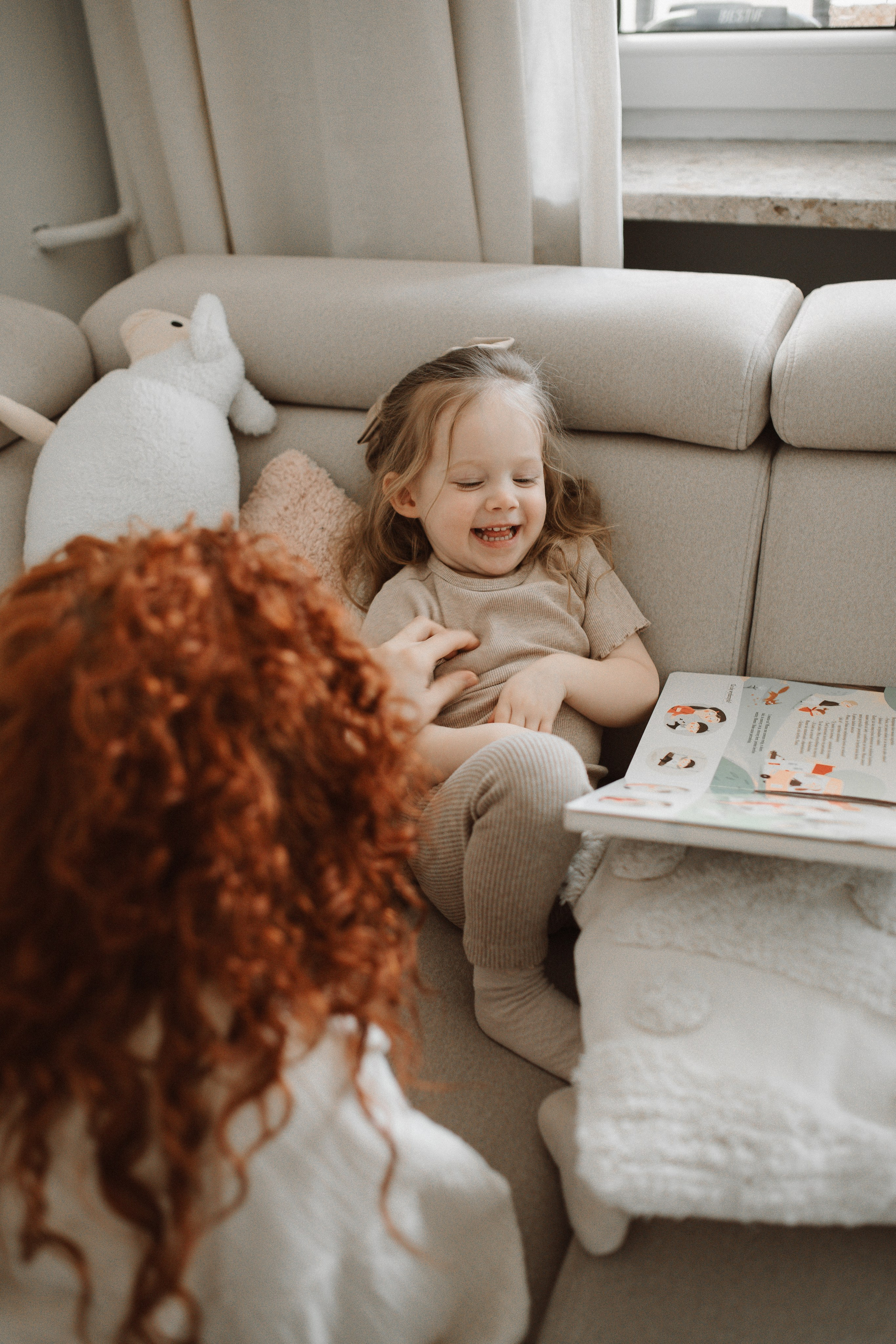 Pełna emocji fotografia sesja rodzinna i love story par zakochanych lifestyle | Natalia Malinowska Fotografia | Augustów Warszawa. Natalia Malinowska Fotografia | Fotograf ślubny i rodzinny Augustów Warszawa