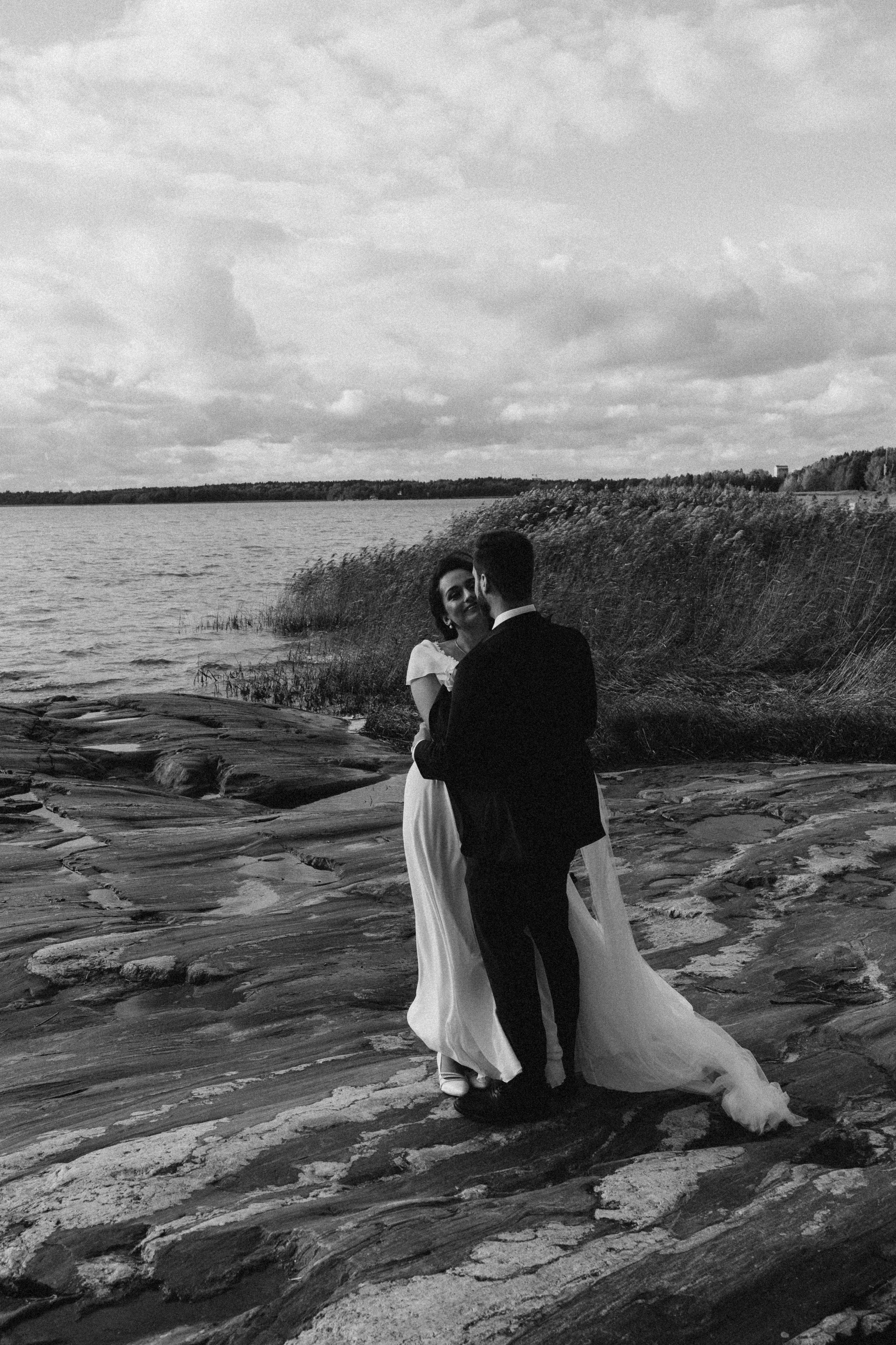 W&S. Wedding and portrait photographer in Helsinki Vickan O