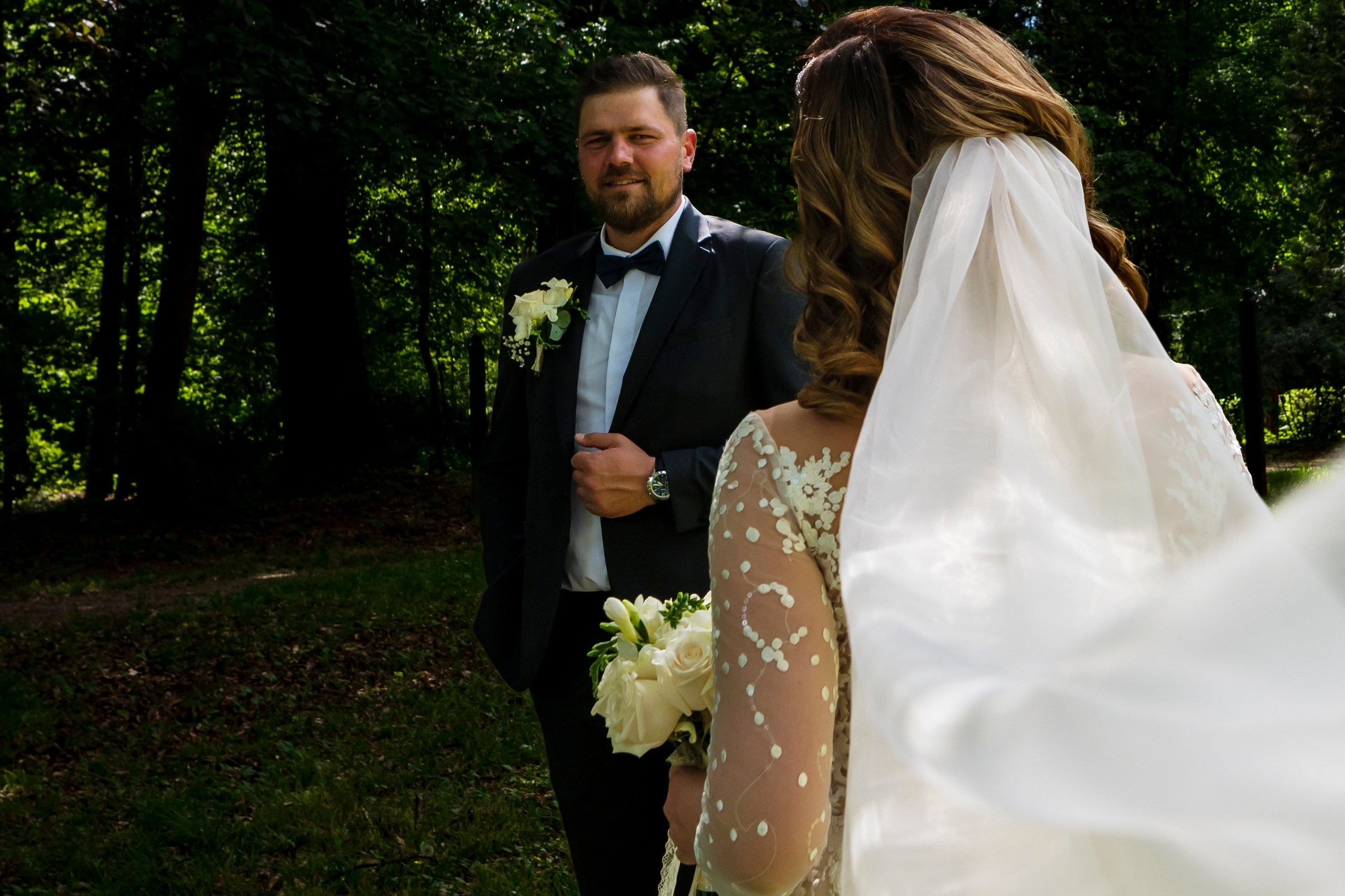 Fotografii de nunta Onesti. MDimaFotoStudio. Fotograf de nuntă, evenimente private și de familie