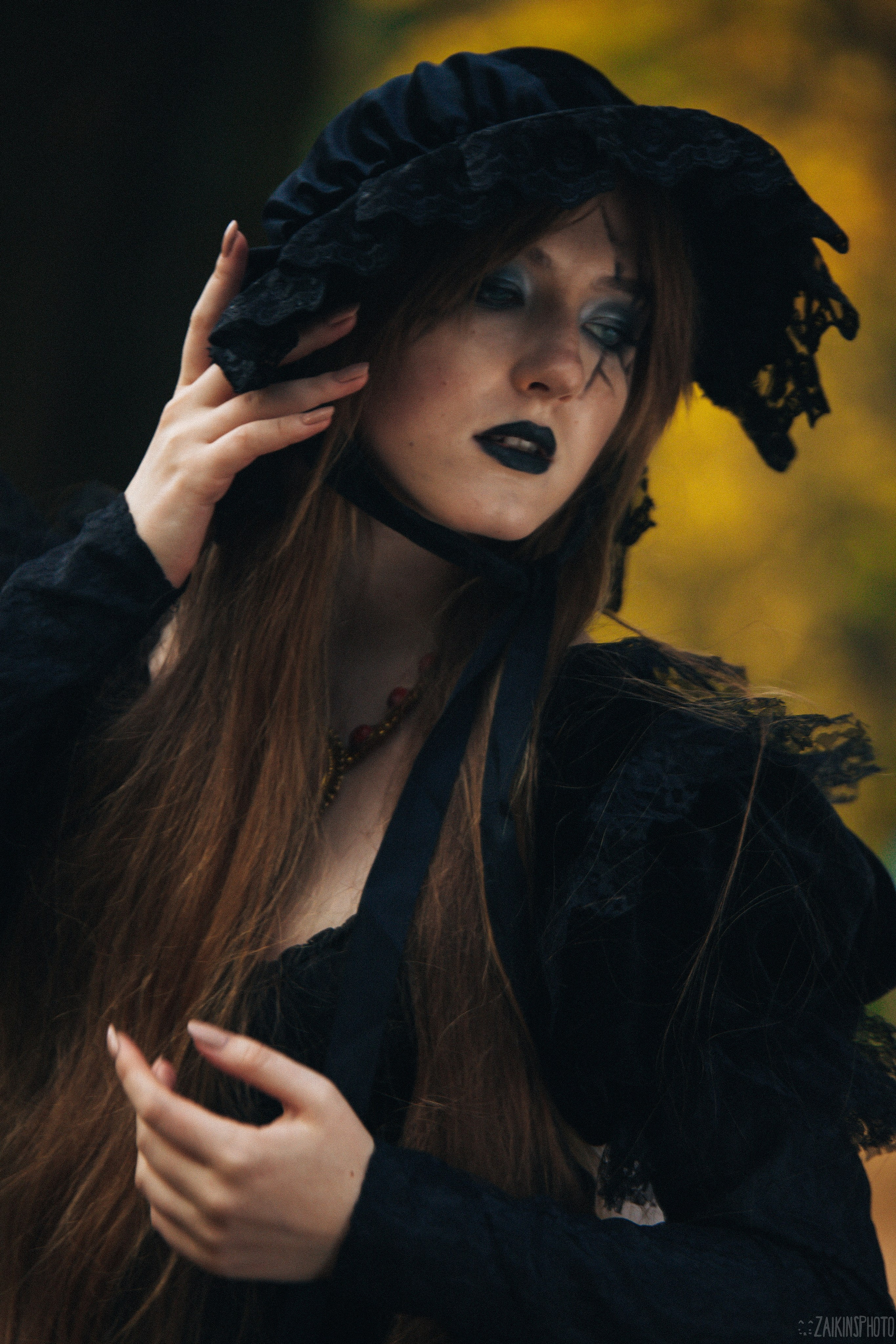 The Dark Autumn. Main