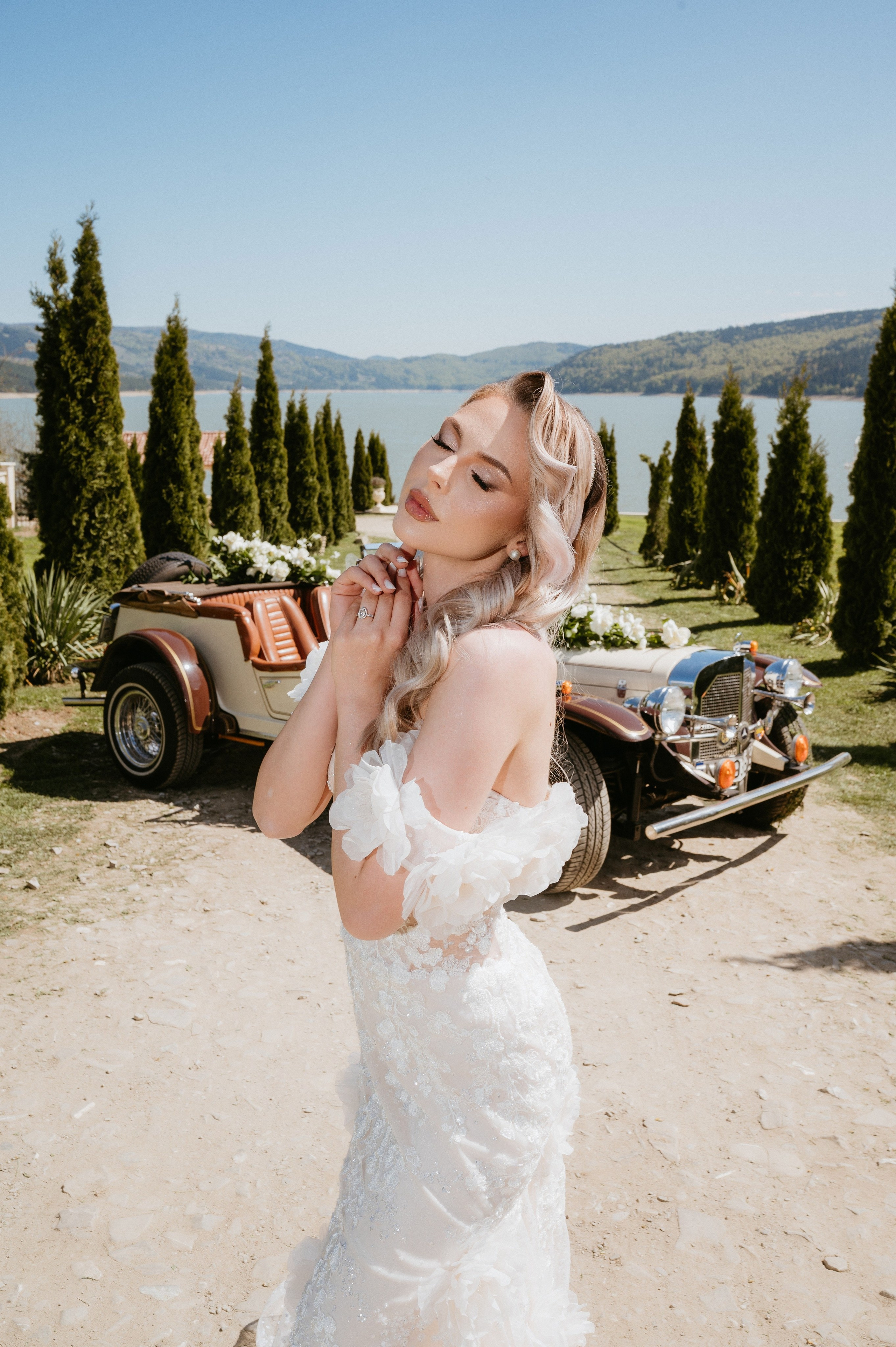 Cristina – Ședință foto editorială cu vibe fashion. Valentin Melen — wedding photographer