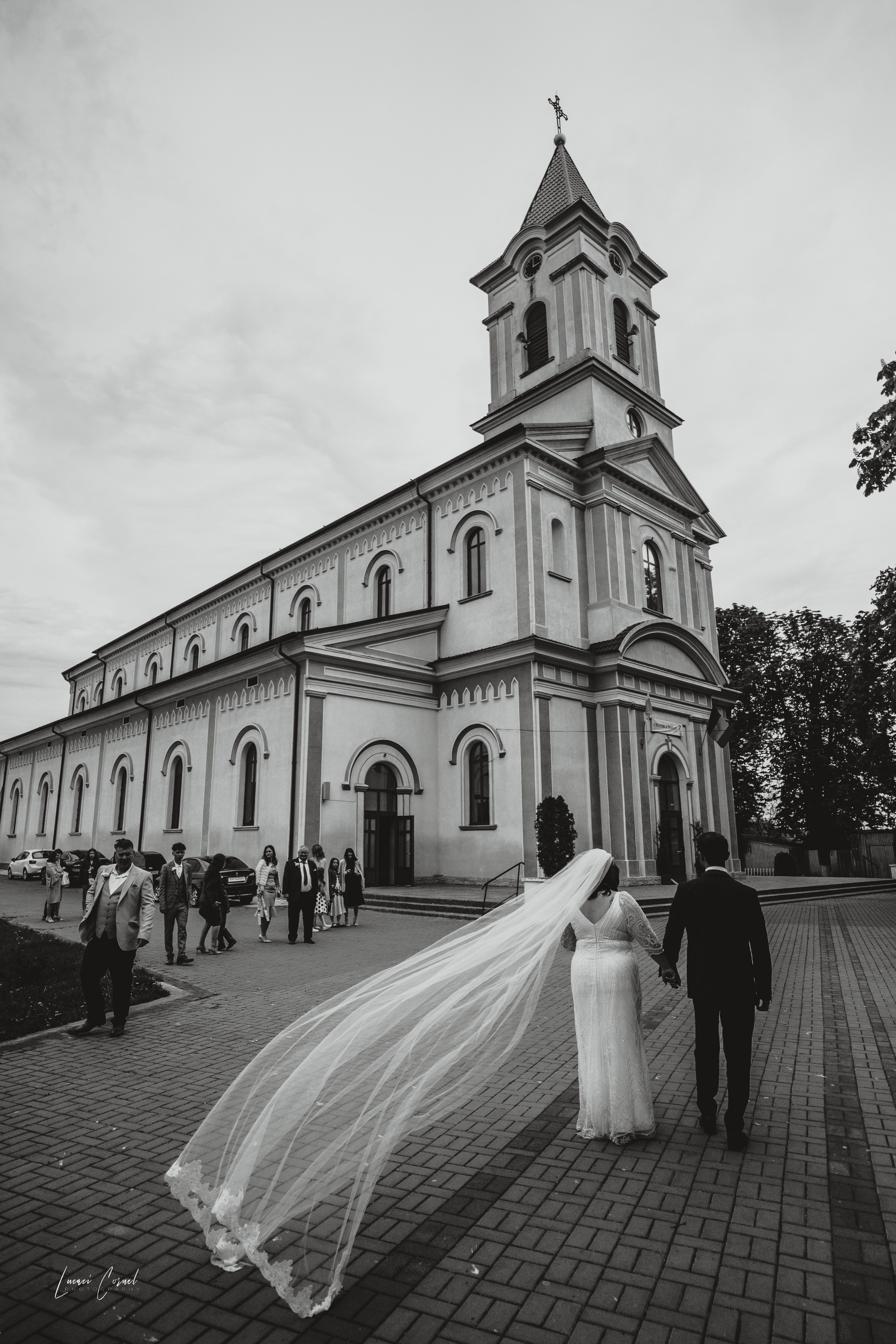 Fotograf de nuntă, corporate, botezuri, majorate și aniversări Roman, Lucaci Cornel