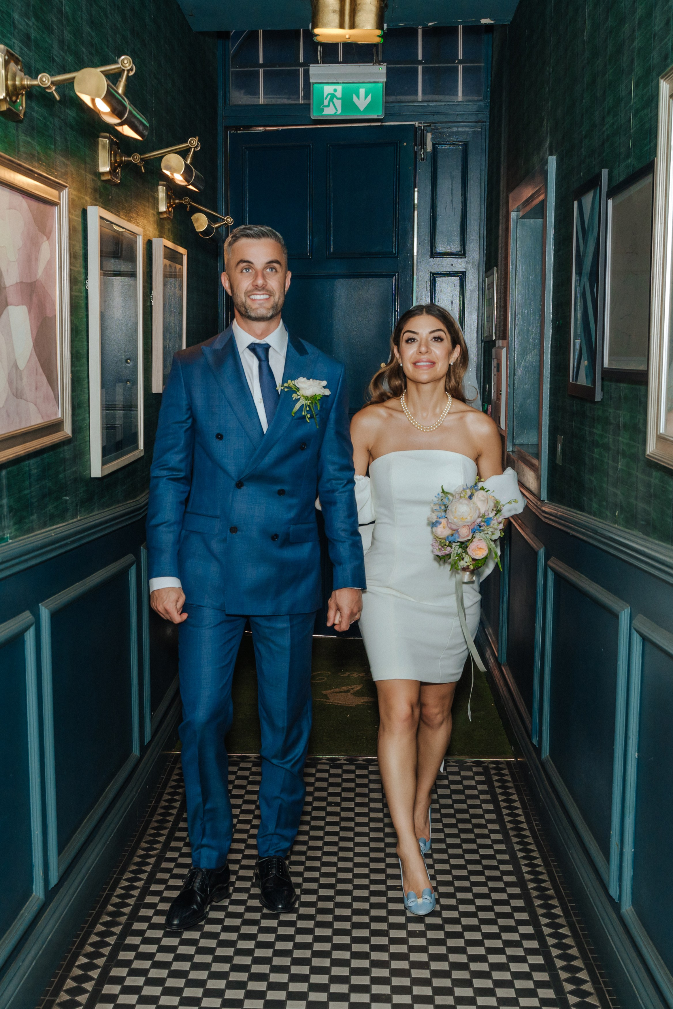 Civil ceremony at Chelsea Old Town Hall,  Wedding in Chelsea, Wedding in London,  wedding photographer in Chelsea, wedding photographer in London