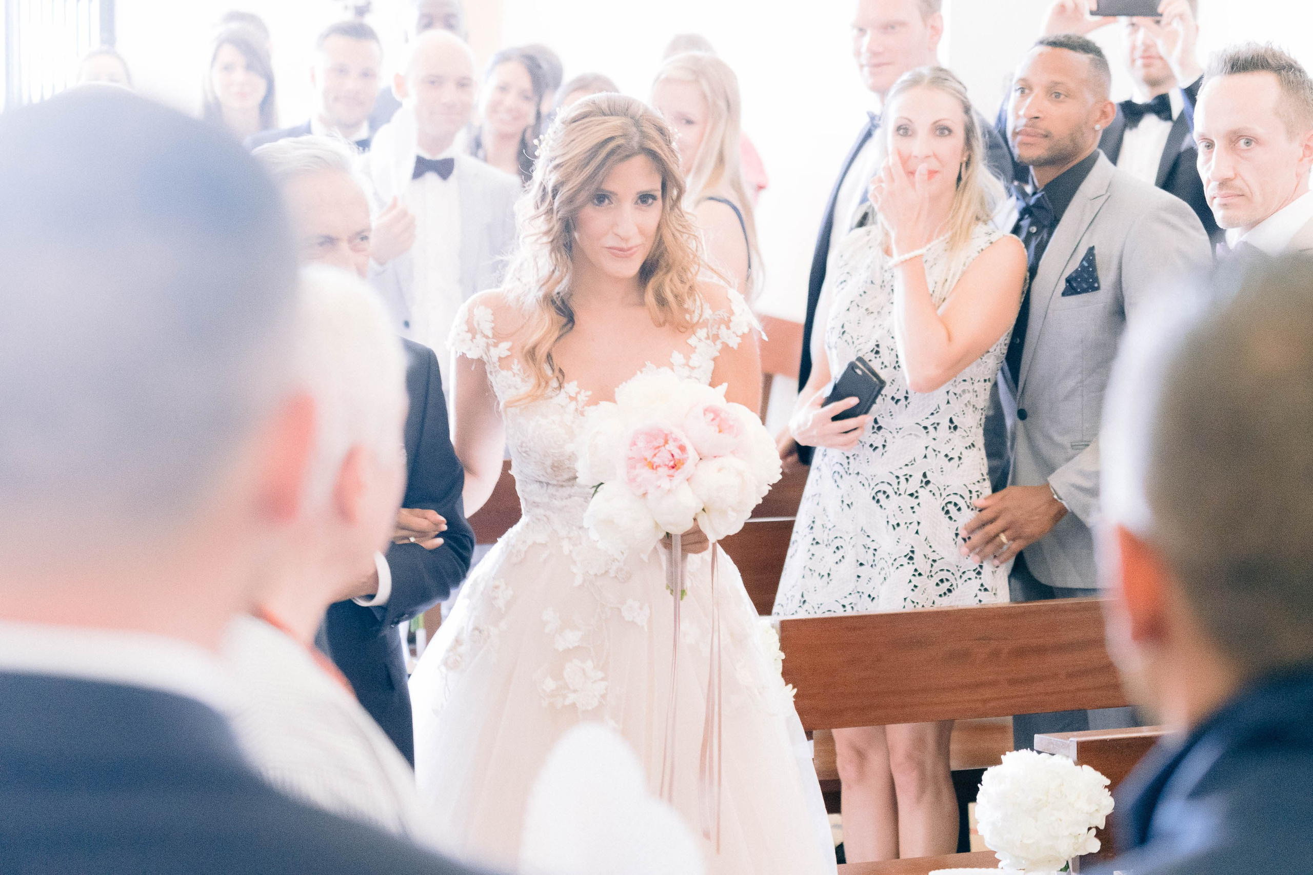 Wedding in Mallorca at Mhares Beach Club. Mallorca Wedding, Corporate & Social Photographer