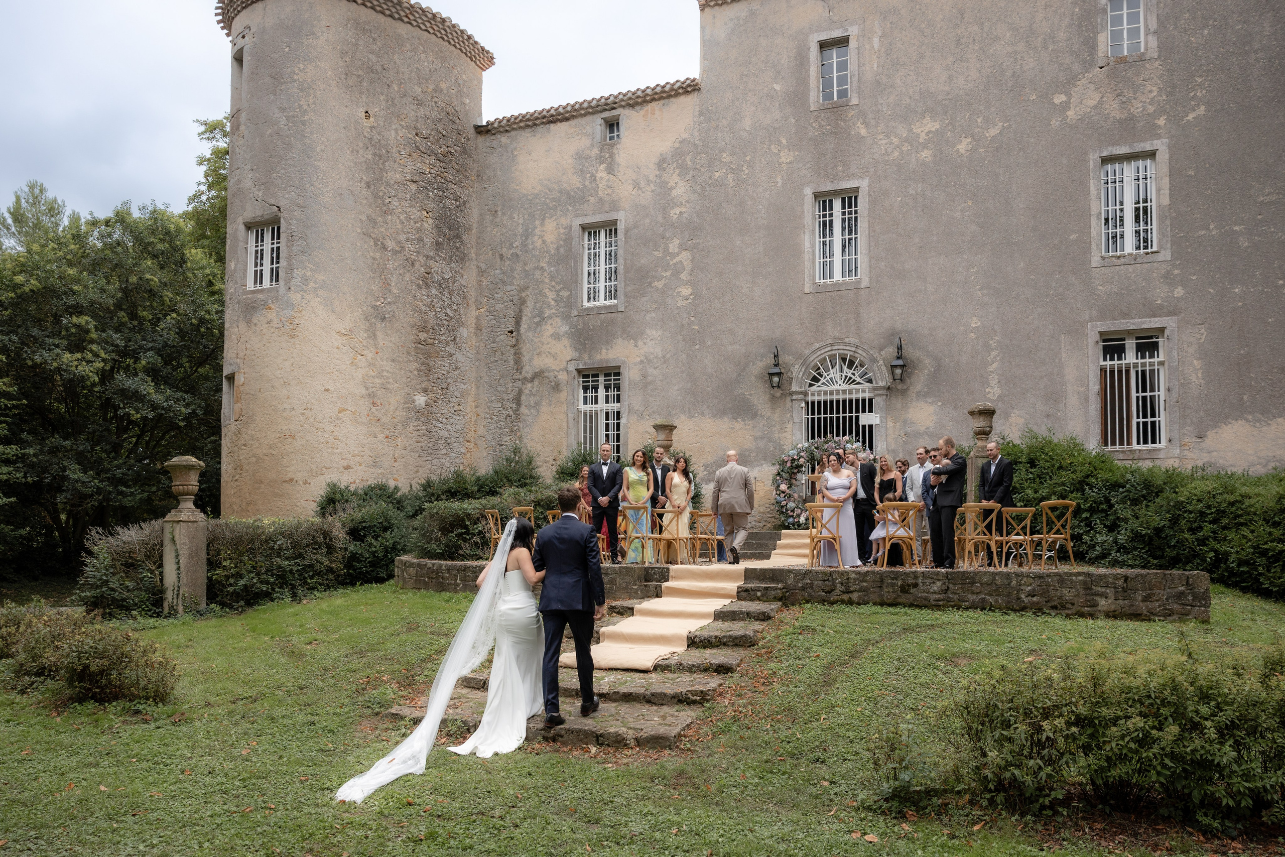 Liliana & Michel — an intimate musical wedding at Château La Commanderie, Plaigne. Евгения Смирнова — фотограф в Тулузе и юго-западной Франции