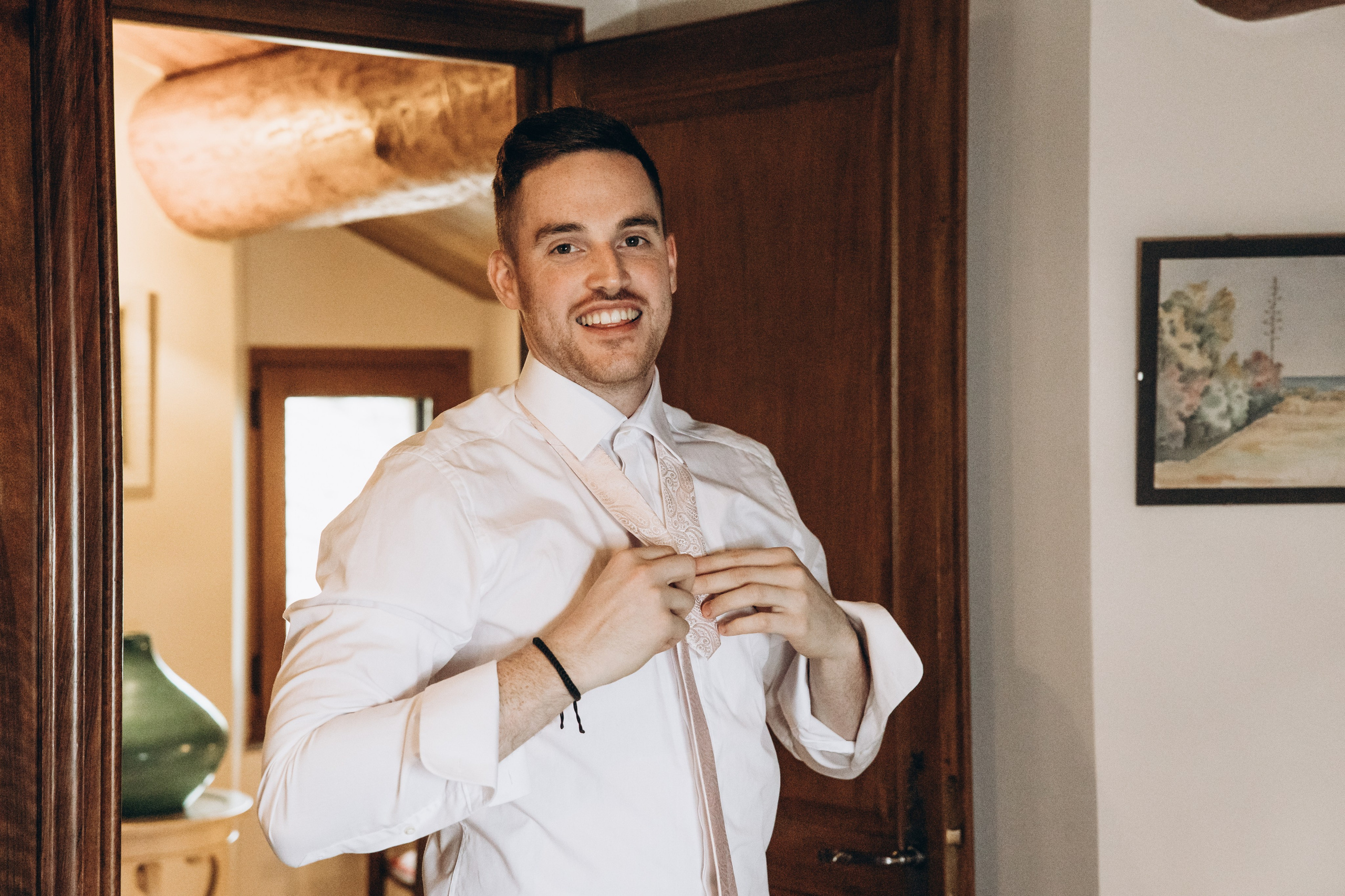 Chloé & Tom. Eugenie Smirnova — wedding, corporate and lifestyle photographer in Toulouse and Southwest France