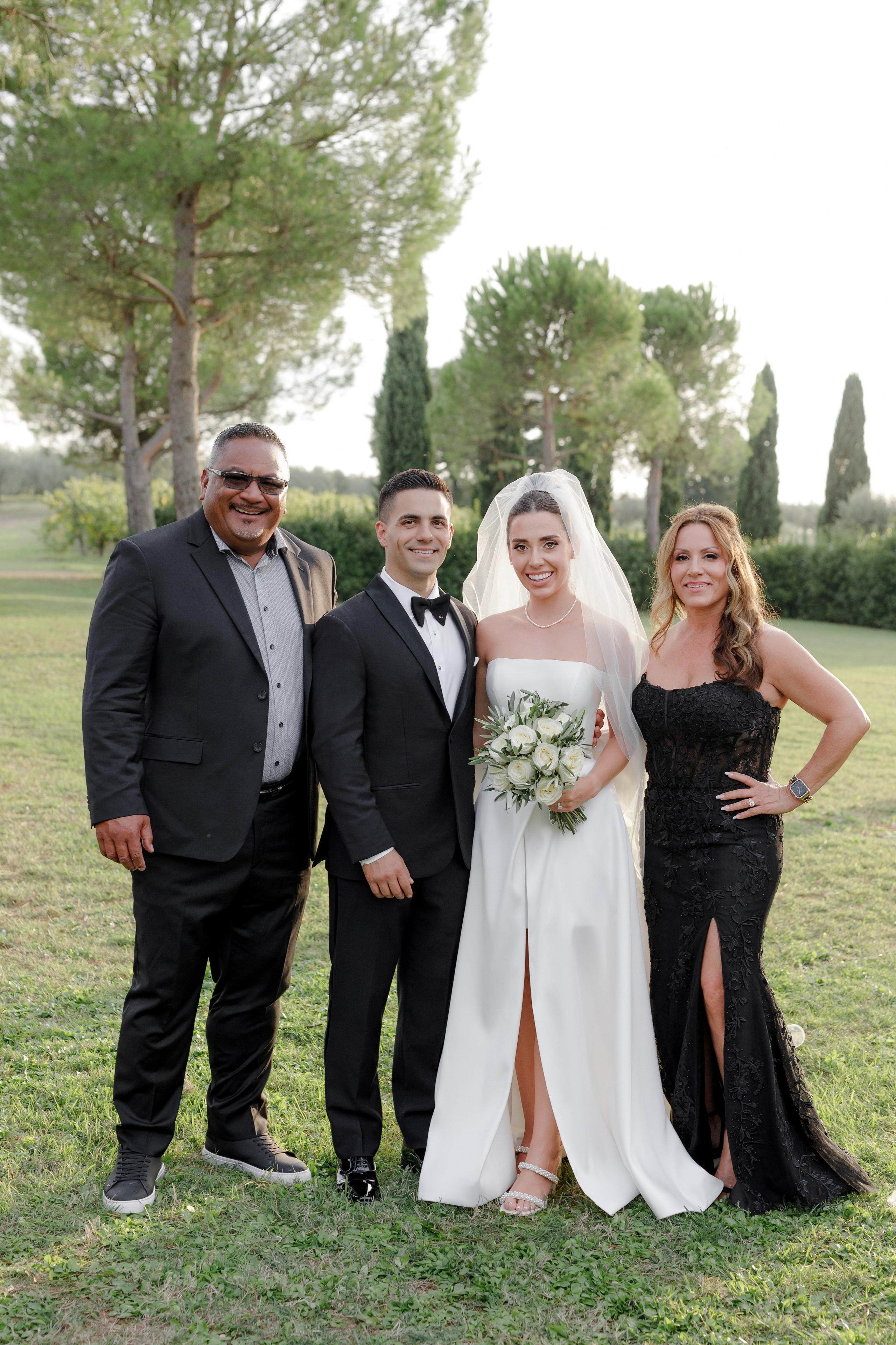 Dom&Ally. Wedding photographer Italy