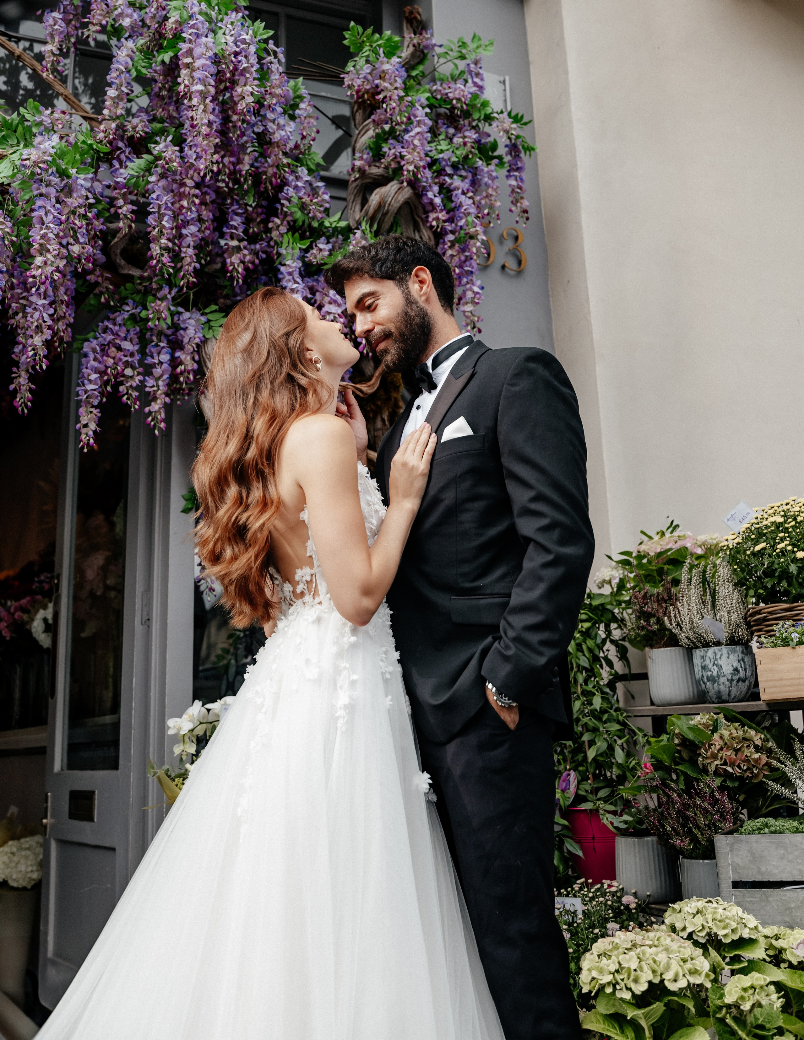 Elegant Wedding London Belgravia Elopement couple. Timeless Wedding & Event Photography — based London, working across Europe