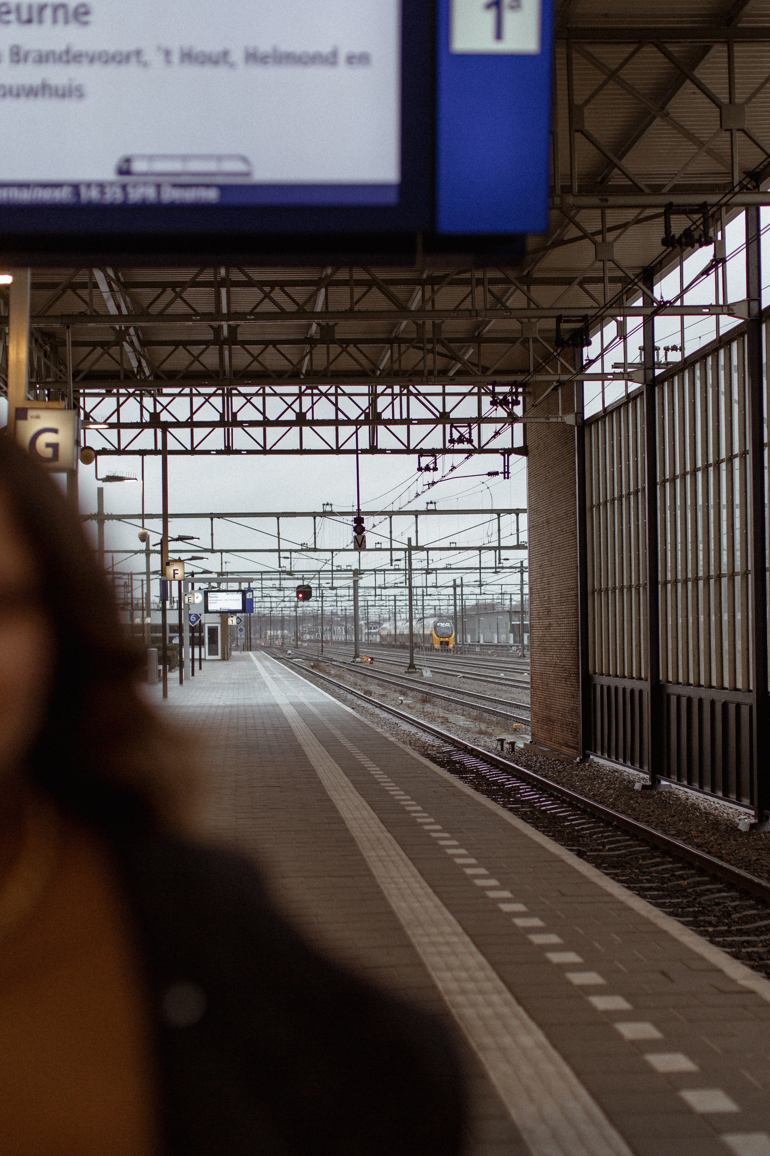 Eindhoven Trainstation. True self