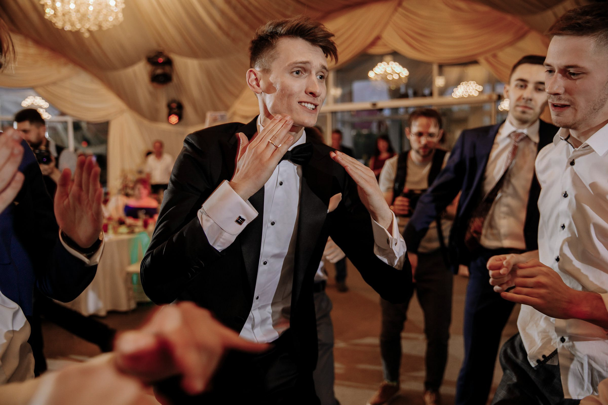 Dance floor fun, by Tanya Bodgan, Bude, Cornwall wedding photography.