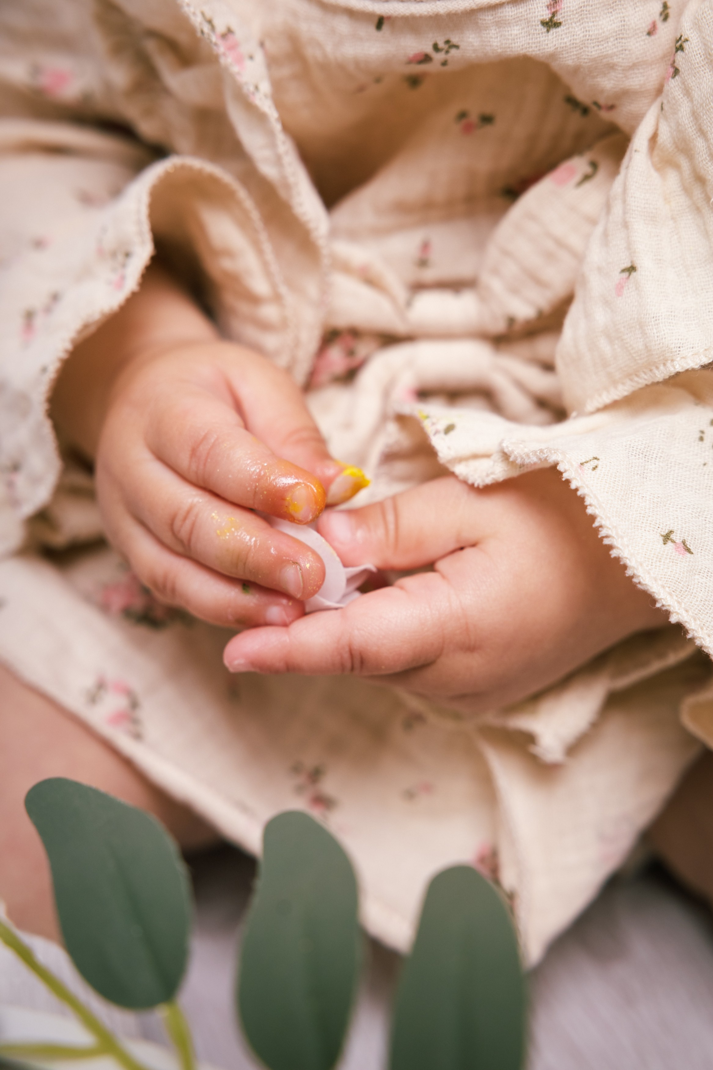 Mash cake focení — sladká oslava 1. narozenin. Lifestyle a rodinná fotografka v Pisku Oxana Telupilova