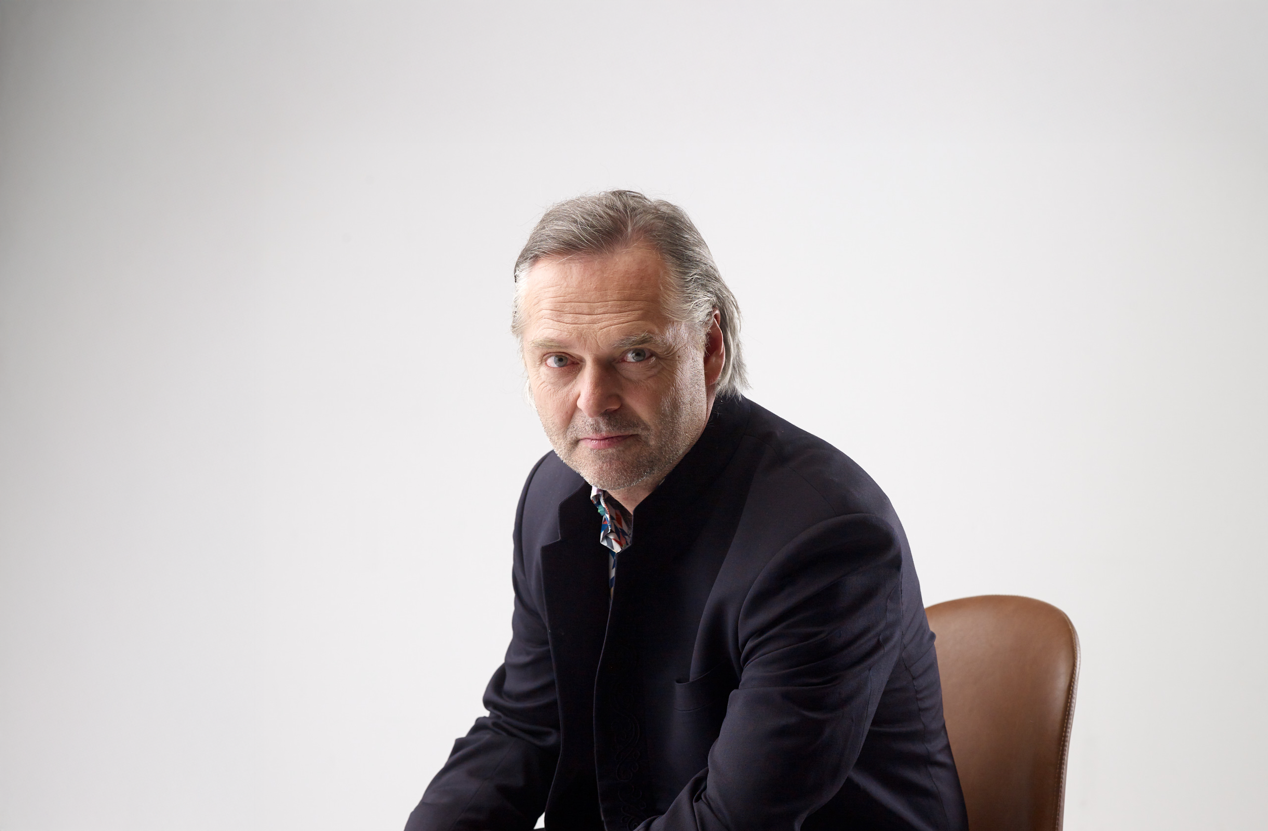 Commercial and studio photographer in Belgrade