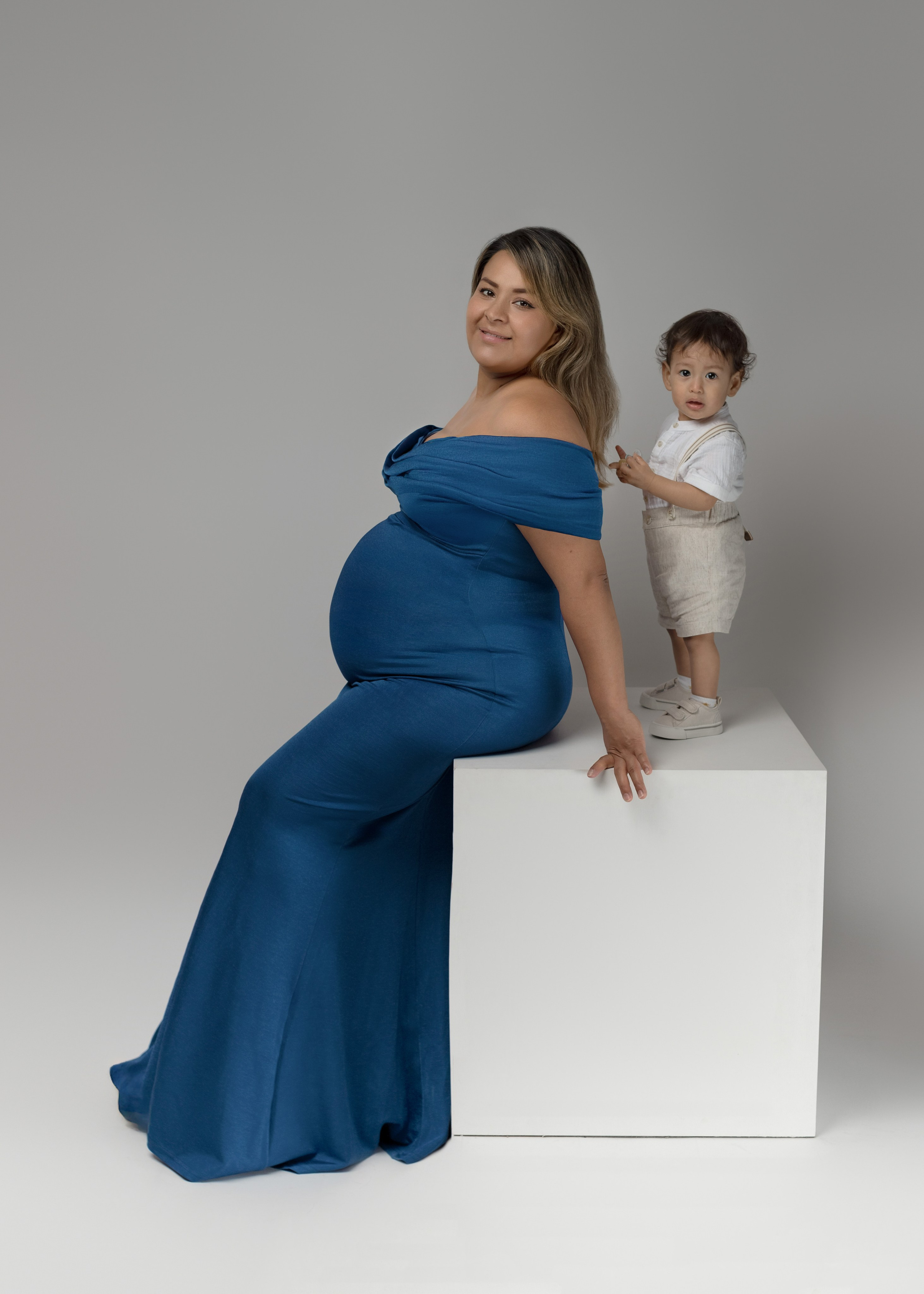 fotógrafo de embarazo Almería, el mejor fotógrafo de Embarazo y Maternidad Almería, fotografía en Estudio y exteriores de Embarazo en Almería, Embarazo Almería, fotografía de Embarazo en Almería,  fotografía de Arte Digital Almería