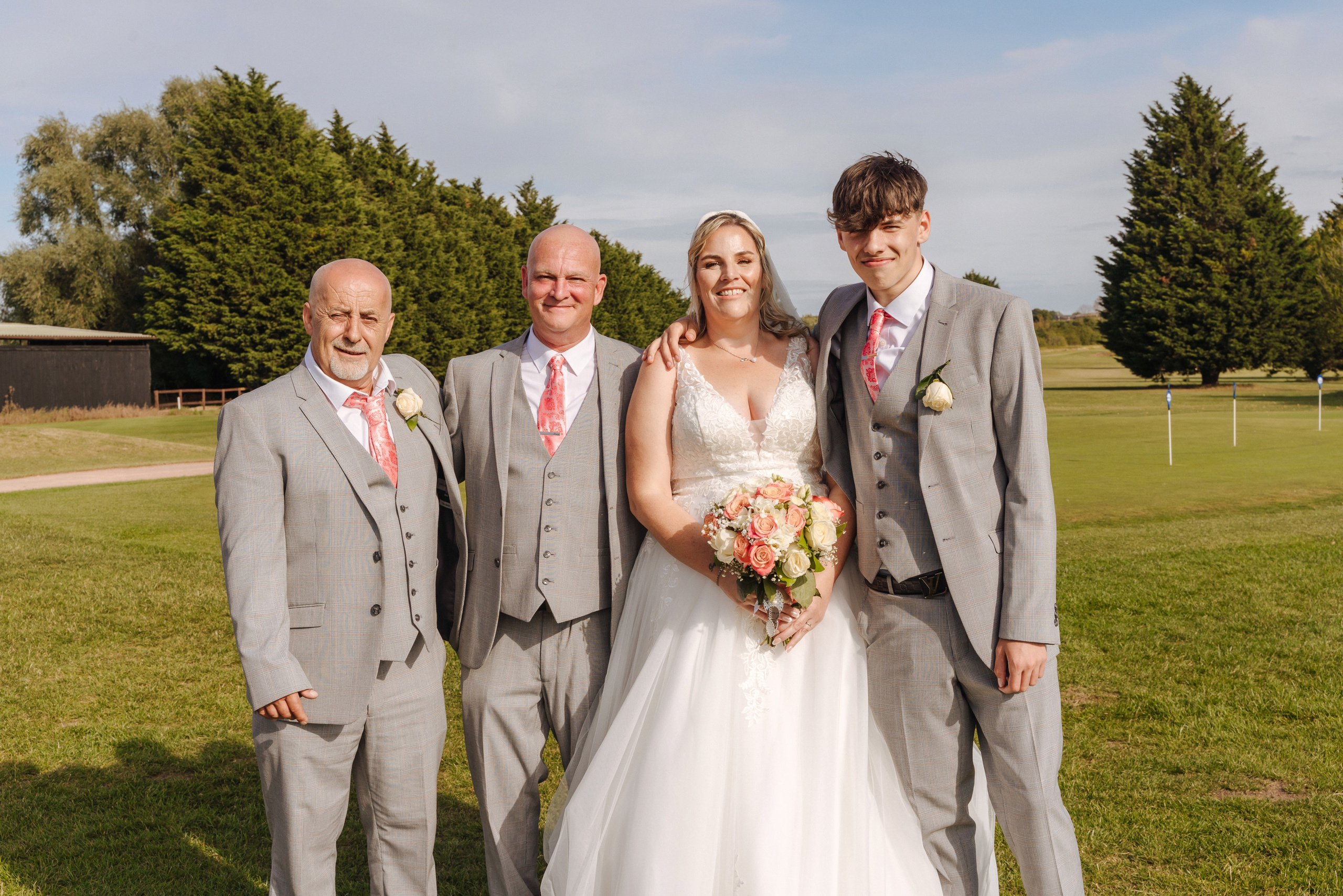 Wedding at Bird Hills Golf Centre. Photographer in England Ekaterina Romanova